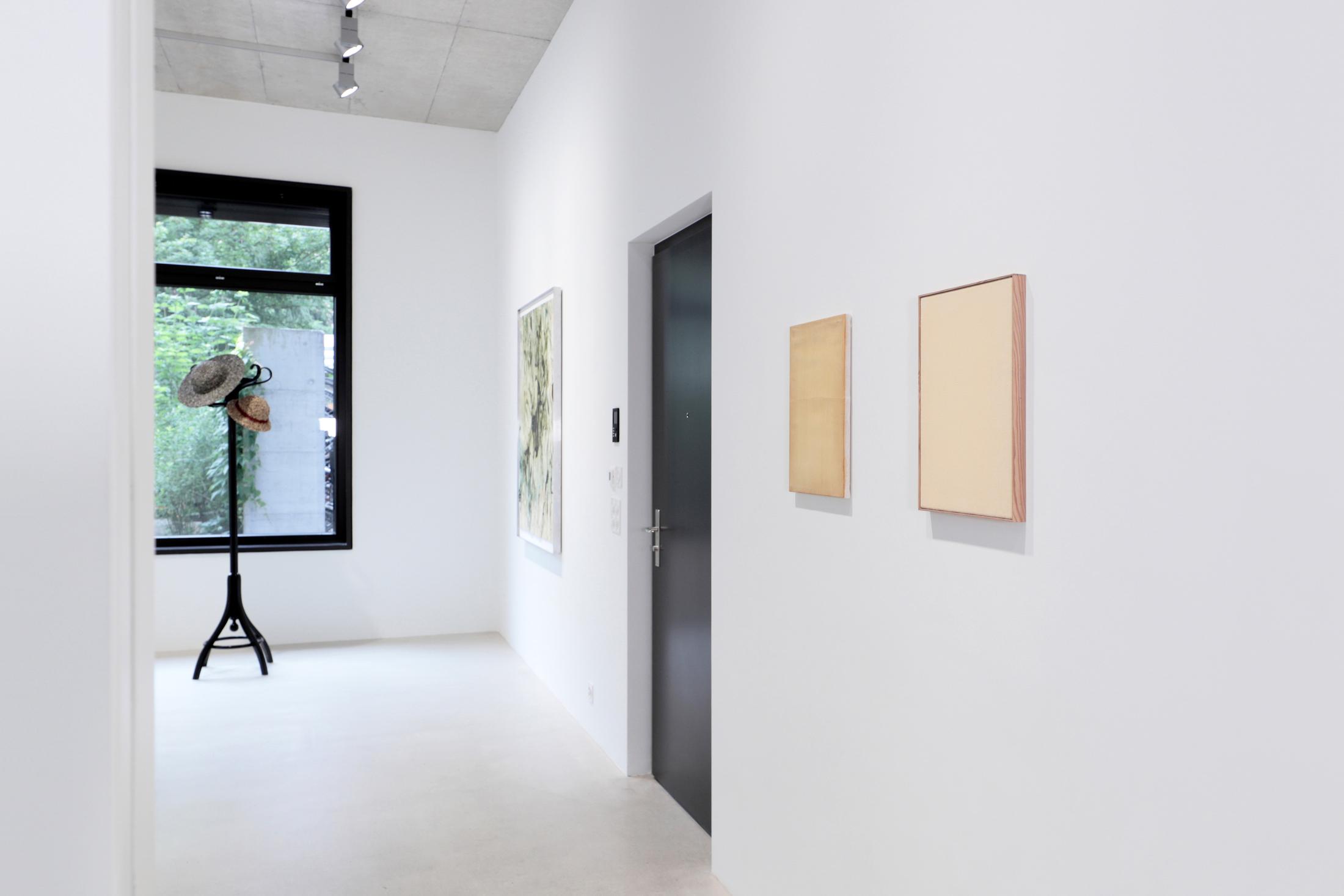 Exhibition view, EARTHBOUND, Windhager von Kaenel, Zurich, 2022 / Photo: WvK / Courtesy: the artists, Windhager von Kaenel and Galerie Urs Meile
