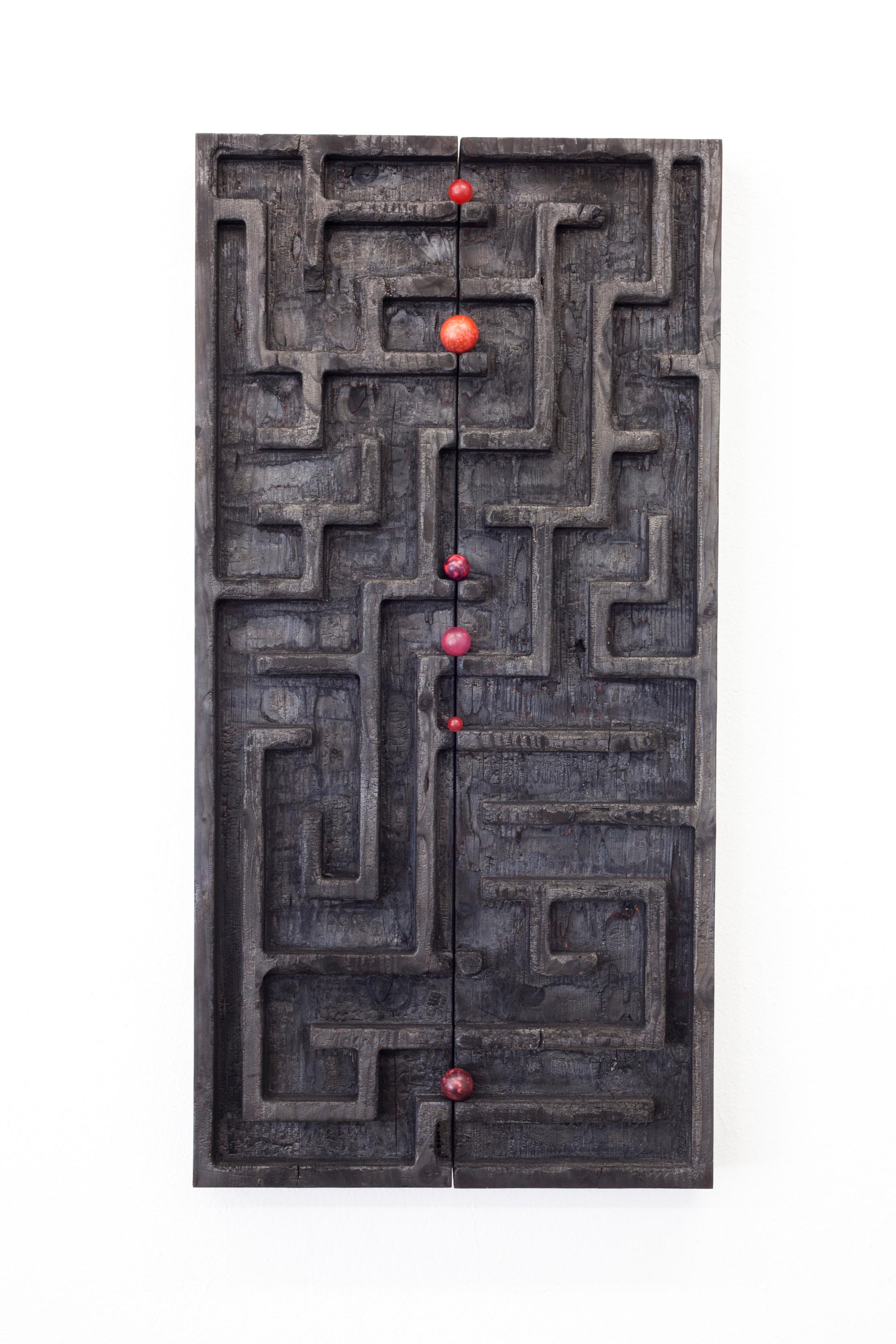 Exhibition View Groupshow «Either it is raining or it is not (at a particular space and time) ; view on Paulo Wirz, Corpo Fechado, Corpo Estranho, 2018» at WallRiss, Fribourg, 2019 / Photo: Guillaume Baeriswyl