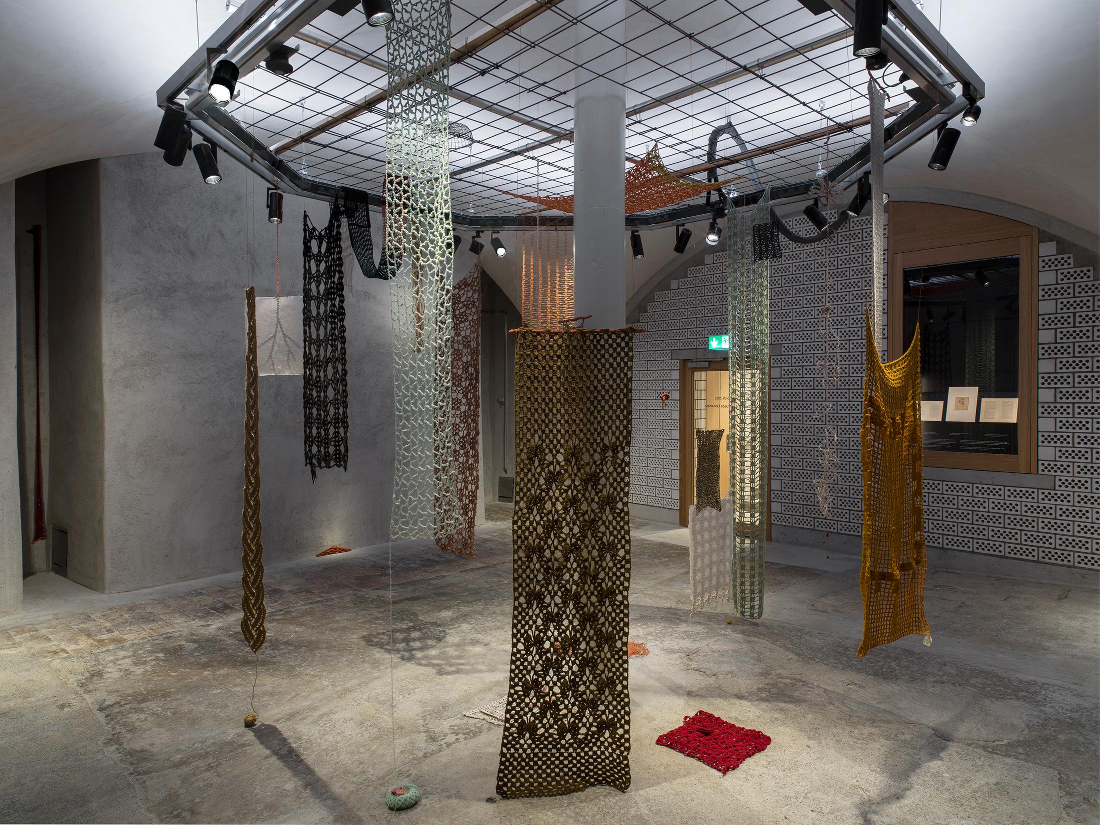 Exhibition View ektor garcia «nudos de tiempo» at Cabaret Voltaire, Zurich, 2022 / Photo: Cabaret Voltaire, Cedric Mussano / Courtesy: the artist and Cabaret Voltaire