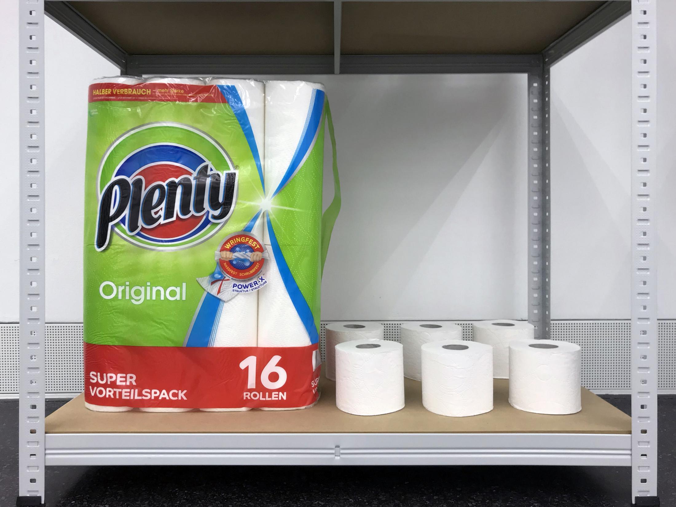 Exhibition View Eliza Douglas / Puppies Puppies (Jade Kuriki Olivo) Groupshow (view on Puppies Puppies, Survival Preparations (Dedicated to Carlos Olivo) (My Father) (RIP), 2019, detail) at Galerie Francesca Pia, Zurich, 2019 / Photo: Annik Wetter / Courtesy: the artists and Galerie Francesca Pia