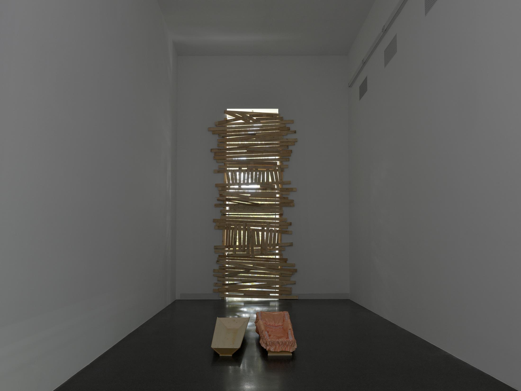 Exhibition View Eliza Douglas / Puppies Puppies (Jade Kuriki Olivo) Groupshow at Galerie Francesca Pia, Zurich, 2019 / Photo: Annik Wetter / Courtesy: the artists and Galerie Francesca Pia