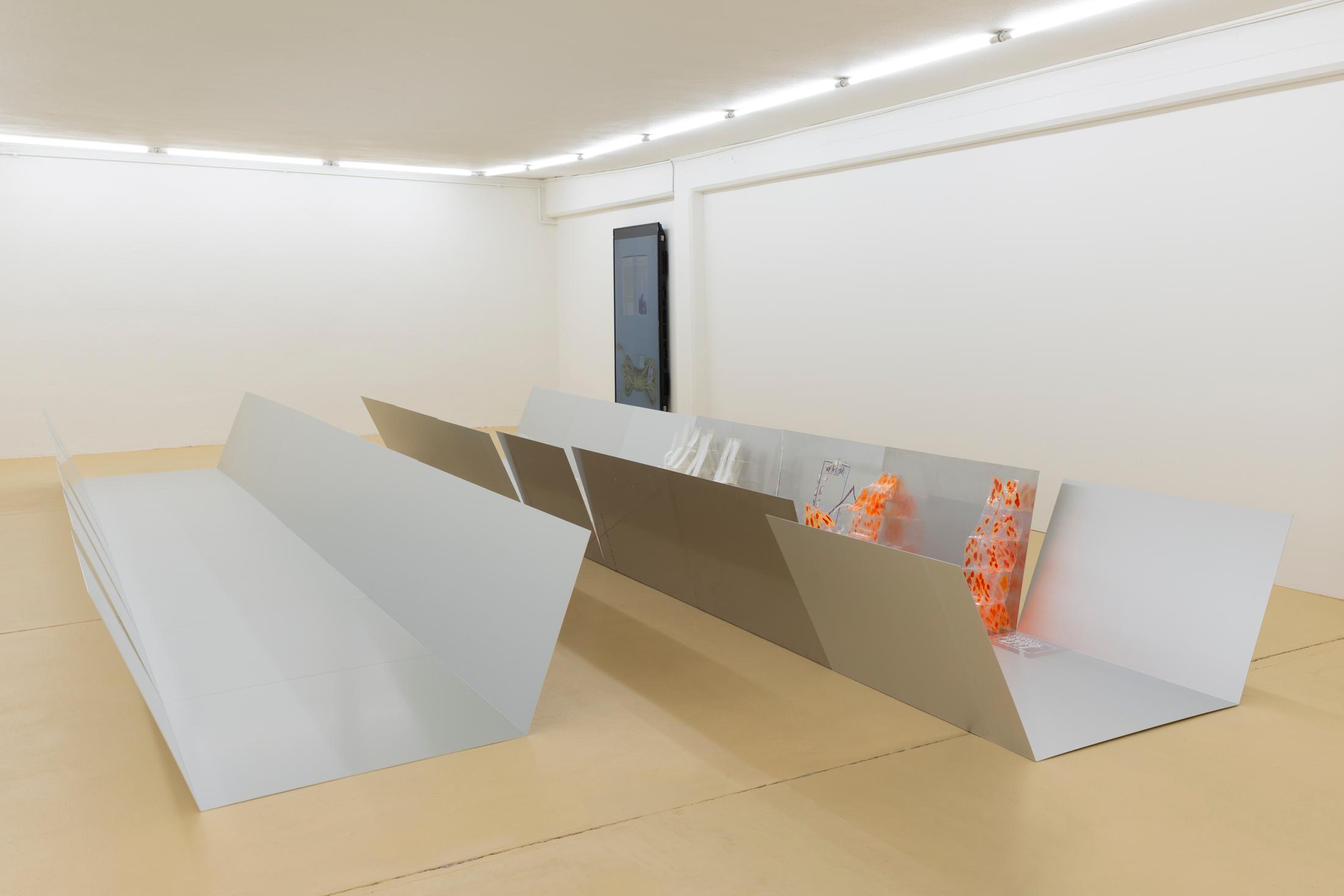 Exhibition View Elza Sile ⩙ {F_x Office} Soloshow «Hunter’s Fallacy» at unanimous consent, Zurich, 2020 / Photo: Romain Mader / Courtesy: the artist and unanimous consent