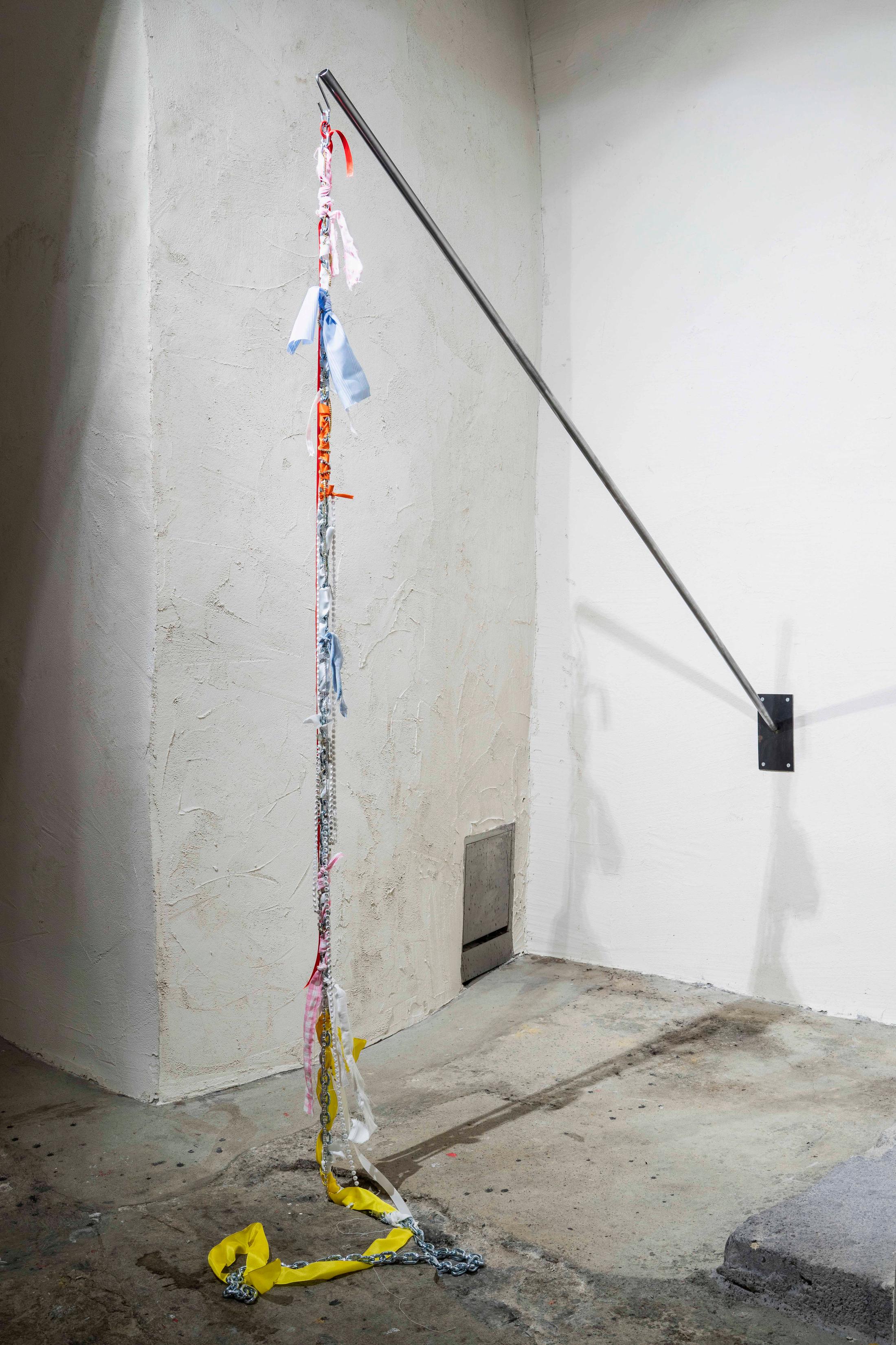 Exhibition View Emmy Hennings / Sitara Abuzar Ghaznawi Joint Exhibition (view on Sitara Abuzar Ghaznawi, Sculpture 1, 2020) at Cabaret Voltaire, Zurich, 2020 / Photo: Gunnar Meier / Courtesy Sitara Abuzar Ghaznawi: the artist