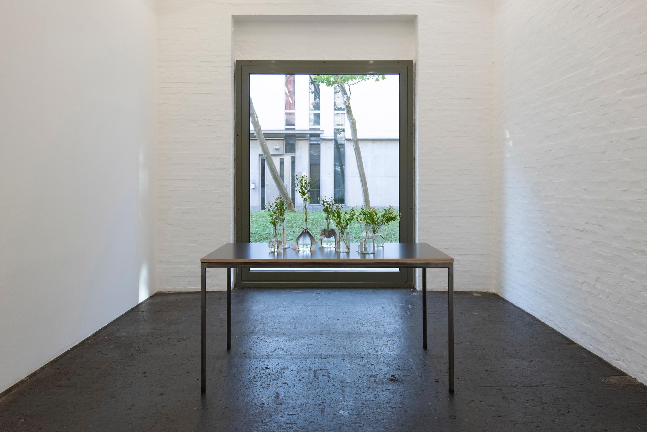 Exhibition View Éric Baudelaire Solo Show «Death Passed My Way and Stuck This Flower in My Mouth; view on Éric Baudelaire, Camilla, September 10th 2021, 2021» at Kunst Halle Sankt Gallen, St. Gallen, 2021 / Photo: Kunst Halle Sankt Gallen, Sebastian Schaub / Courtesy: the artist and Kunst Halle Sankt Gallen