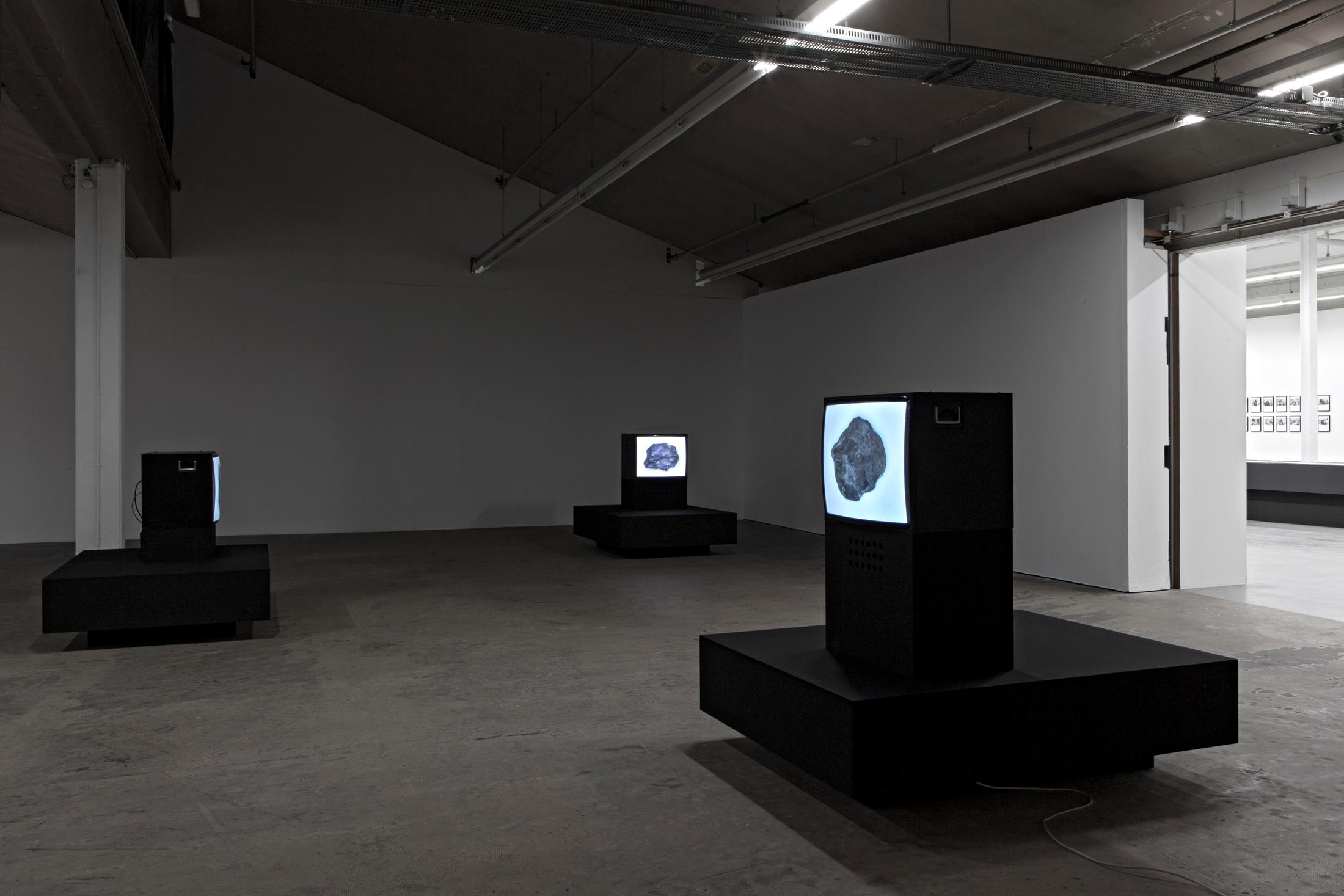 Esther Hunziker "HI THERE" at Kunsthaus Baselland 2018 / Photo: Gina Folly / Courtesy: the artist