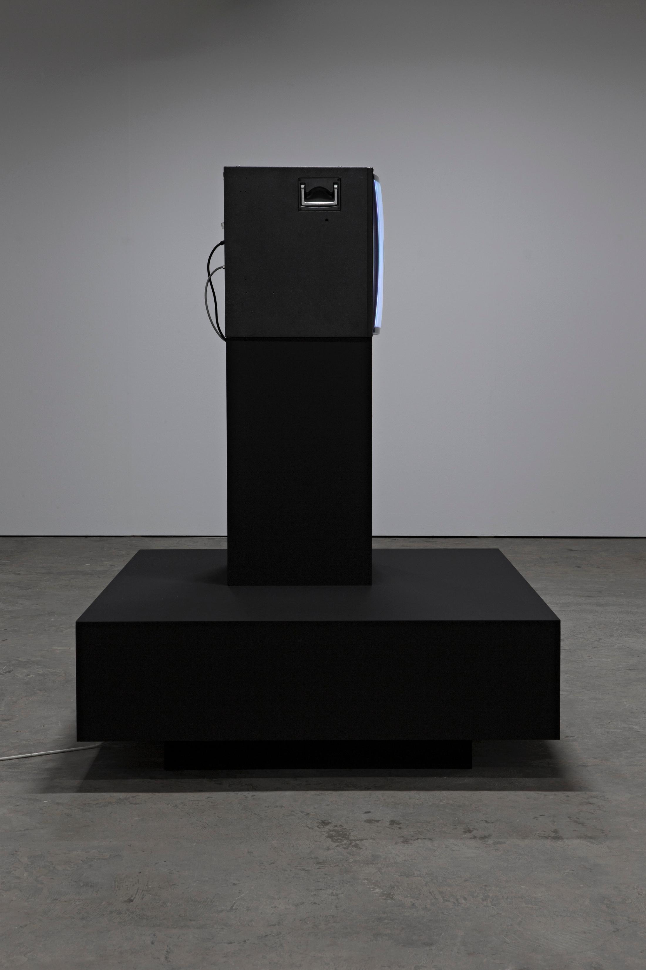 Esther Hunziker "HI THERE" at Kunsthaus Baselland 2018 / Photo: Gina Folly / Courtesy: the artist