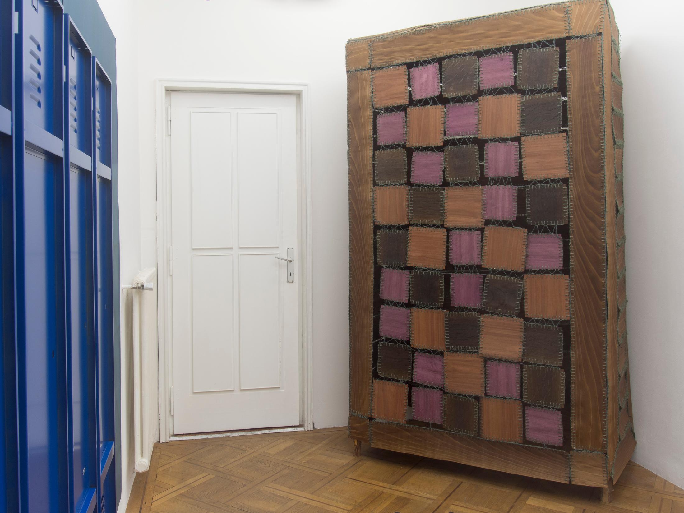 Exhibition View Groupshow «Exposition Collective; view on Thomas Julier & Miriam Laura Leonardi and Charly Mirambeau» at Silicon Malley, Prilly, 2019 / Courtesy: the artist and Silicon Malley