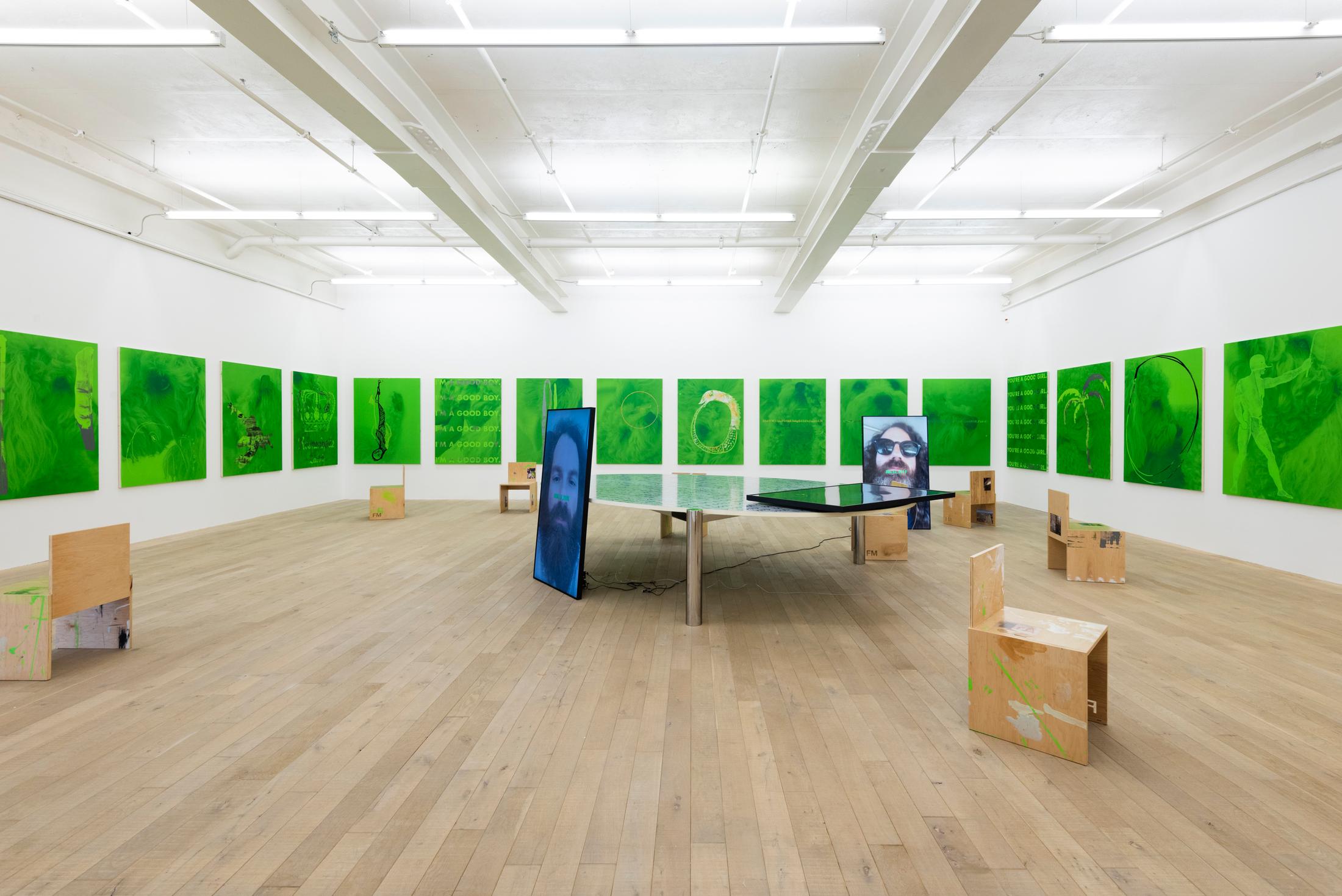 Exhibition View Fabian Marti Soloshow «I LÄBE NO» at Galerie Peter Kilchmann, Zurich, 2019 / Photo: Sebastian Schaub / Courtesy: the artist and Galerie Peter Kilchmann