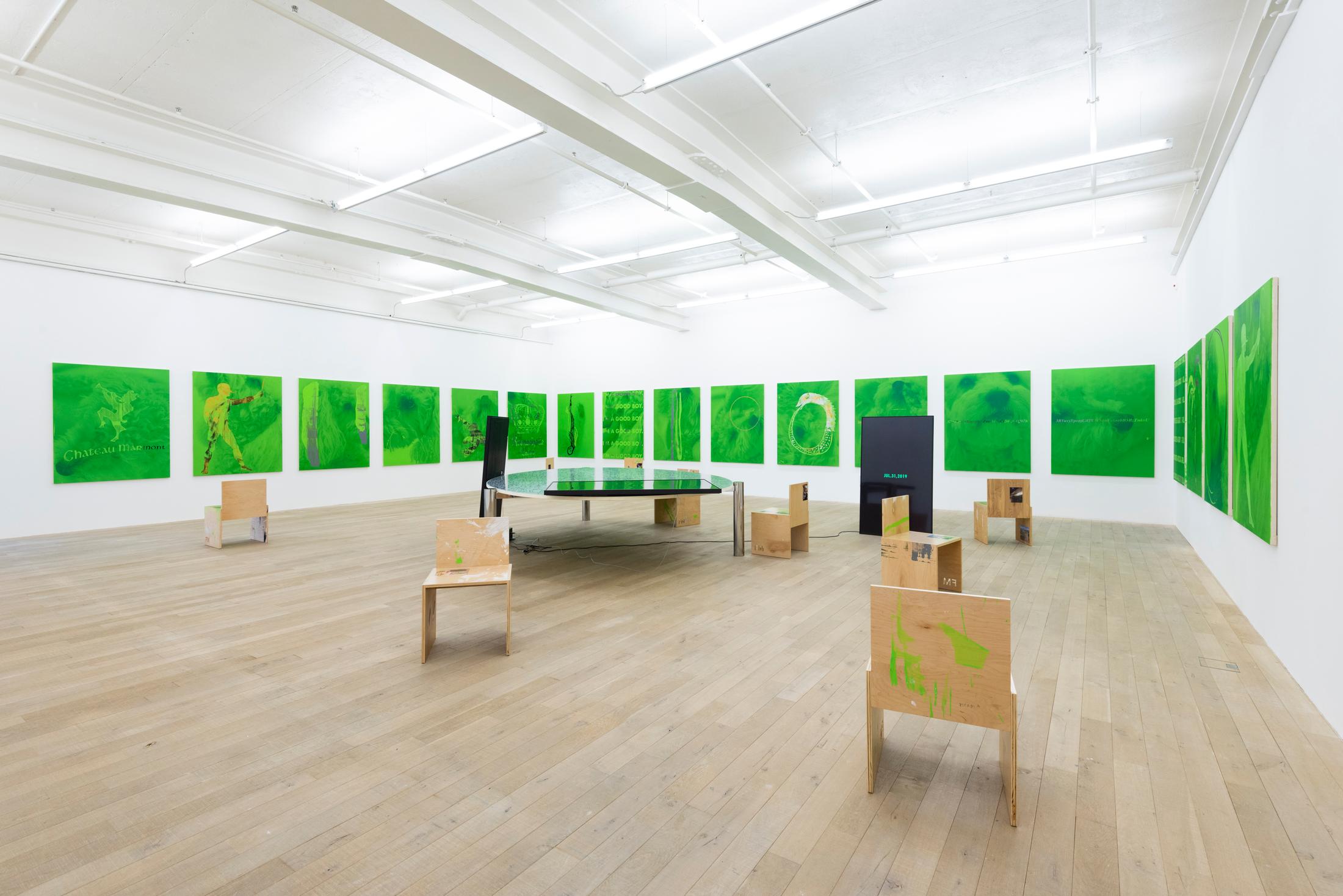 Exhibition View Fabian Marti Soloshow «I LÄBE NO» at Galerie Peter Kilchmann, Zurich, 2019 / Photo: Sebastian Schaub / Courtesy: the artist and Galerie Peter Kilchmann