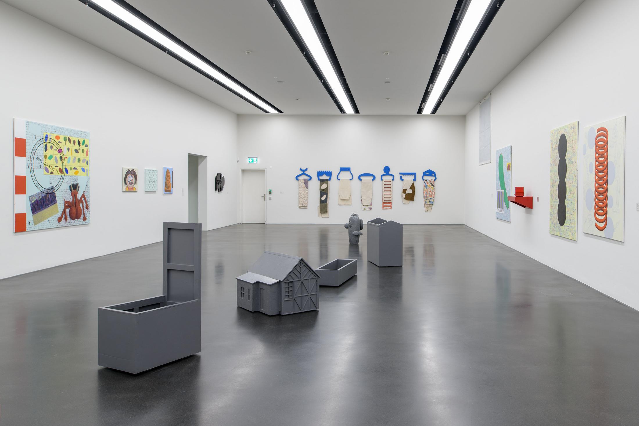 Exhibition View Fabian Peake Soloshow «A Swift at the Corner» at Kunstmuseum Luzern, Lucerne, 2019 / Photo: Marc Latzel / Courtesy: the artist and Kunstmuseum Luzern