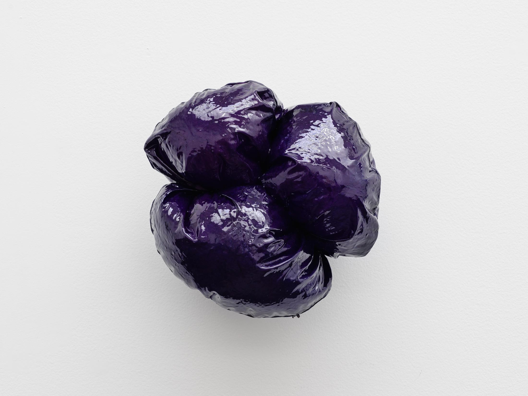 Exhibition View Florian Germann “Airbag 5, 2018” at Galerie Gregor Staiger / Photo: Galerie Gregor Staiger, Zürich / Courtesy: the artist