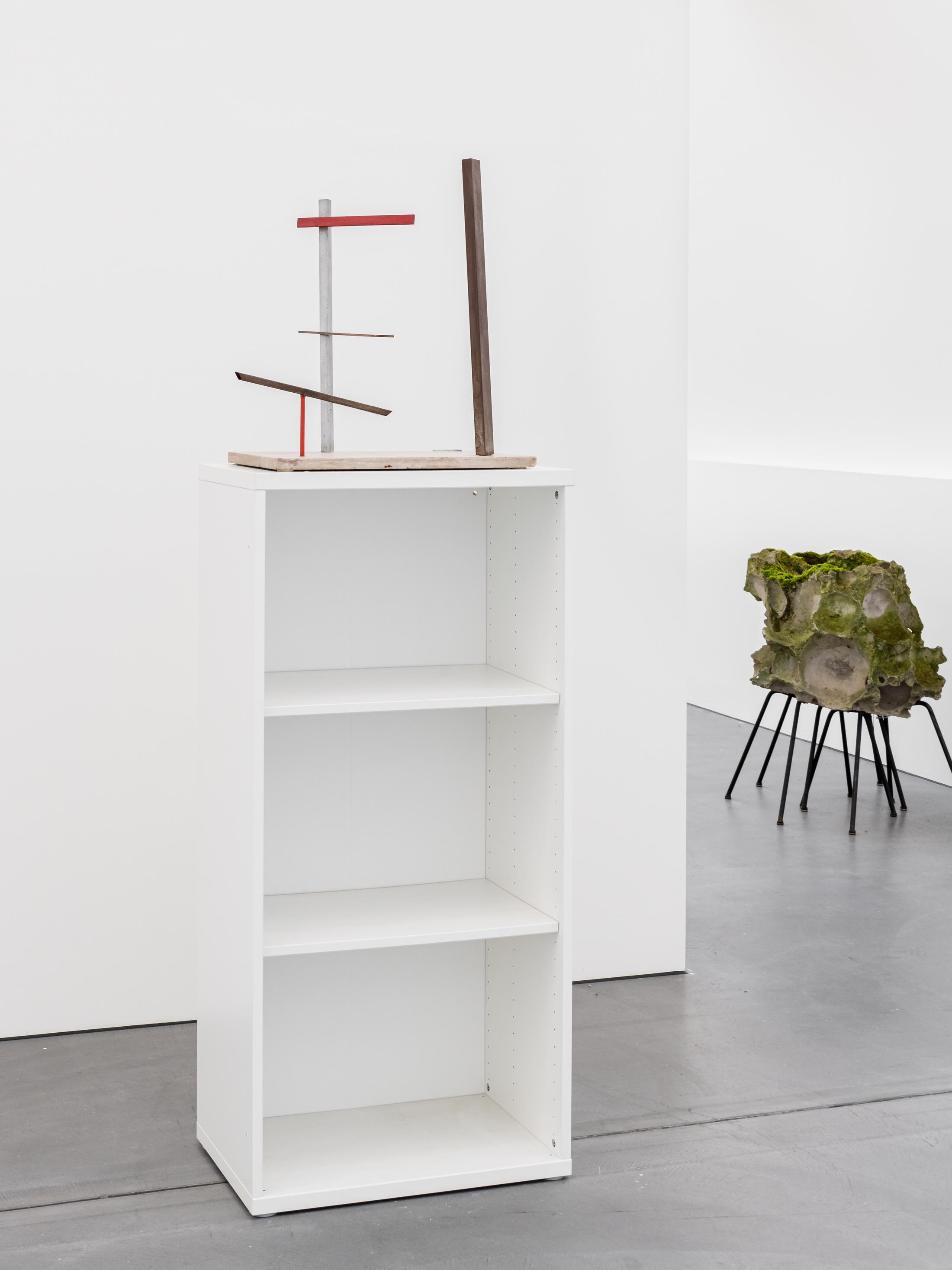 Exhibition View Florian Slotawa Soloshow «Customized Logistics; view on Florian Slotawa / Enio Iommi, Construcción, 1945/2020» at von Bartha, Basel, 2020 / Photo: Ben Koechlin / Courtesy: the artist and von Bartha