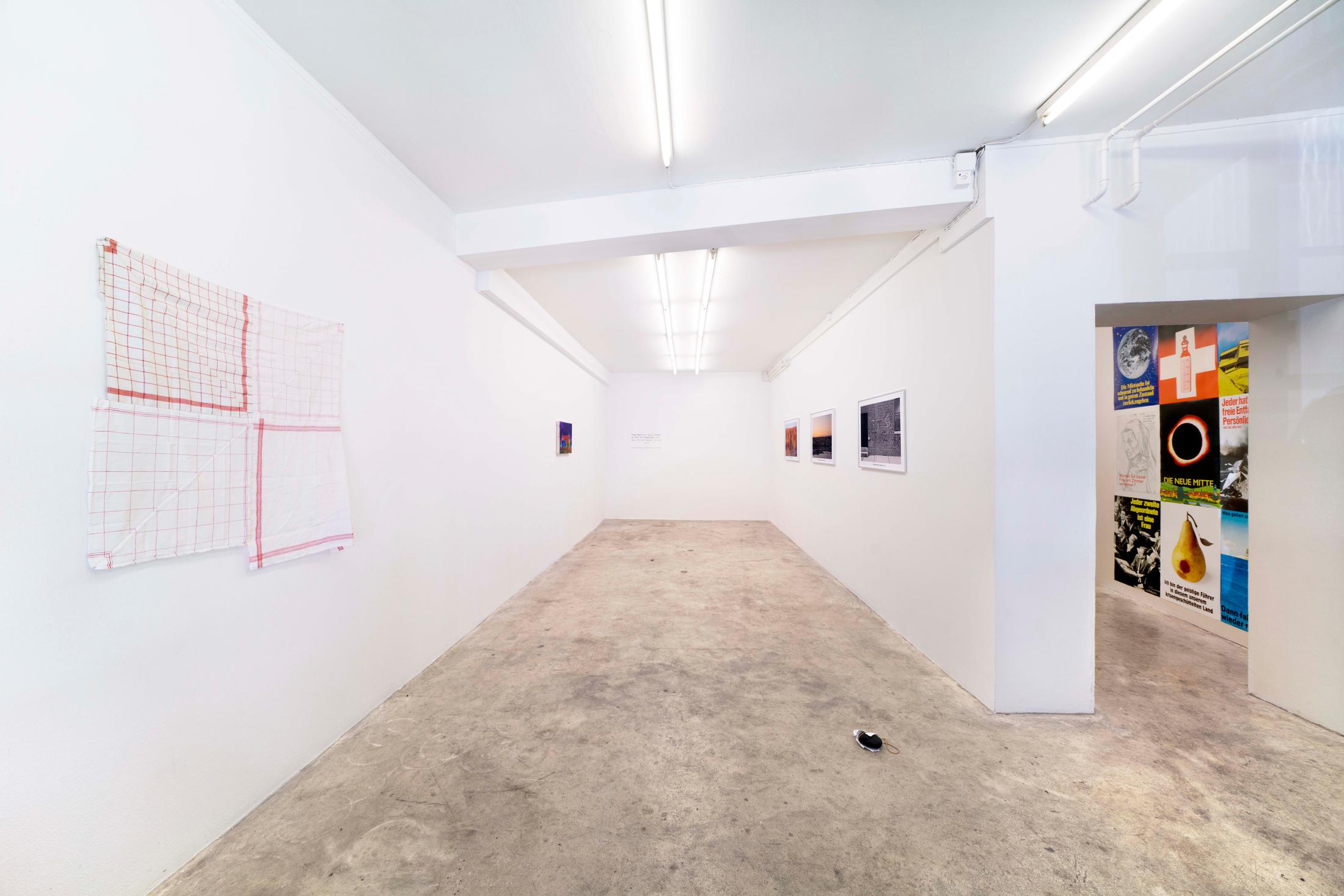 Exhibition View Groupshow «For» at Milieu, Bern, 2020 / Photo: Claude Barrault / Courtesy: the artists and Milieu