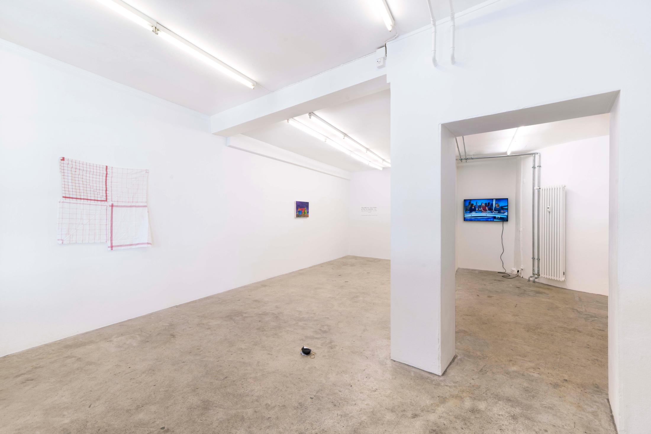Exhibition View Groupshow «For» at Milieu, Bern, 2020 / Photo: Claude Barrault / Courtesy: the artists and Milieu