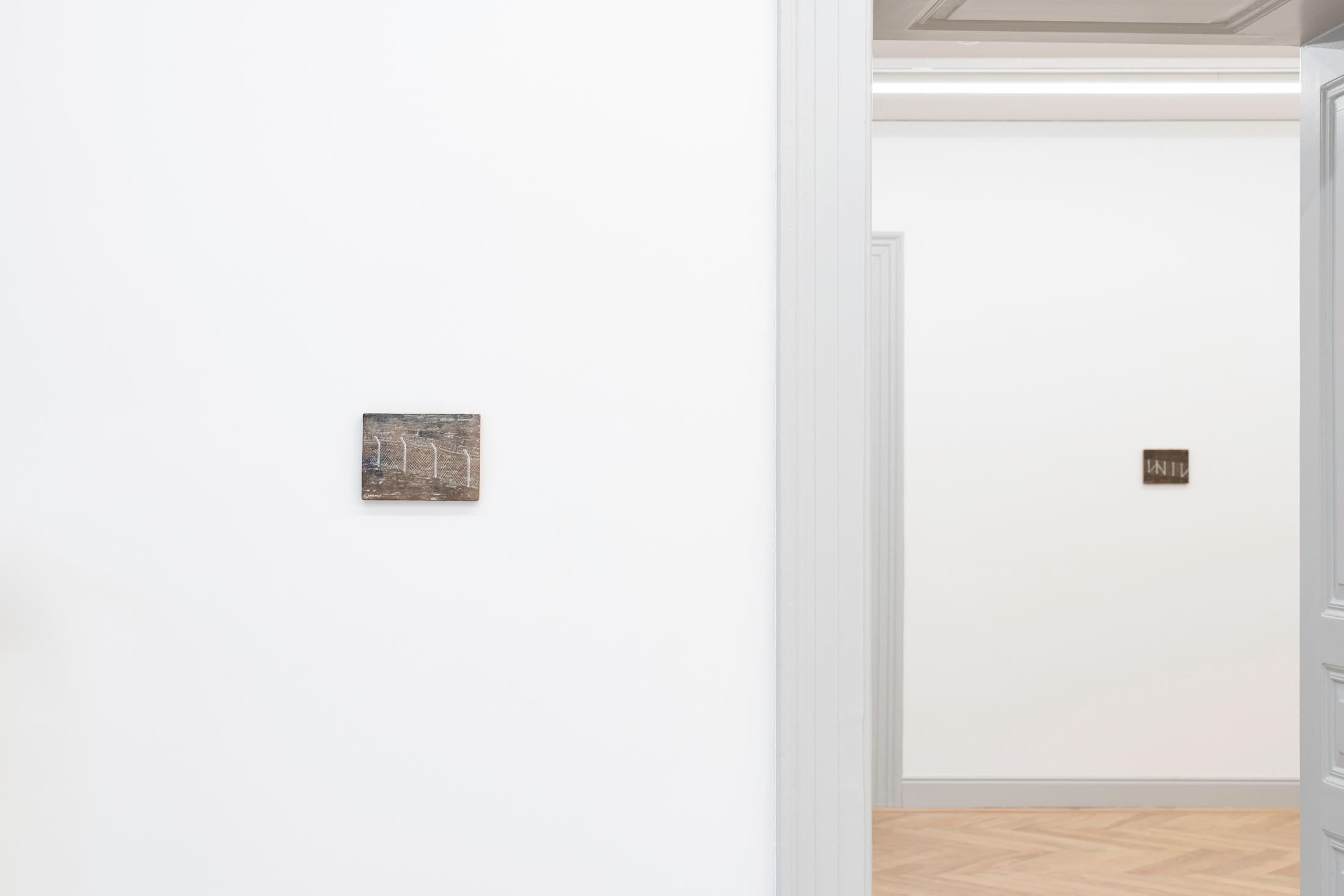 Exhibition View Francis Alÿs Solo Show «Border Barriers Topology» at Galerie Peter Kilchmann, Zurich, 2021 / Photo: Sebastian Schaub / Courtesy: the artist and Galerie Peter Kilchmann