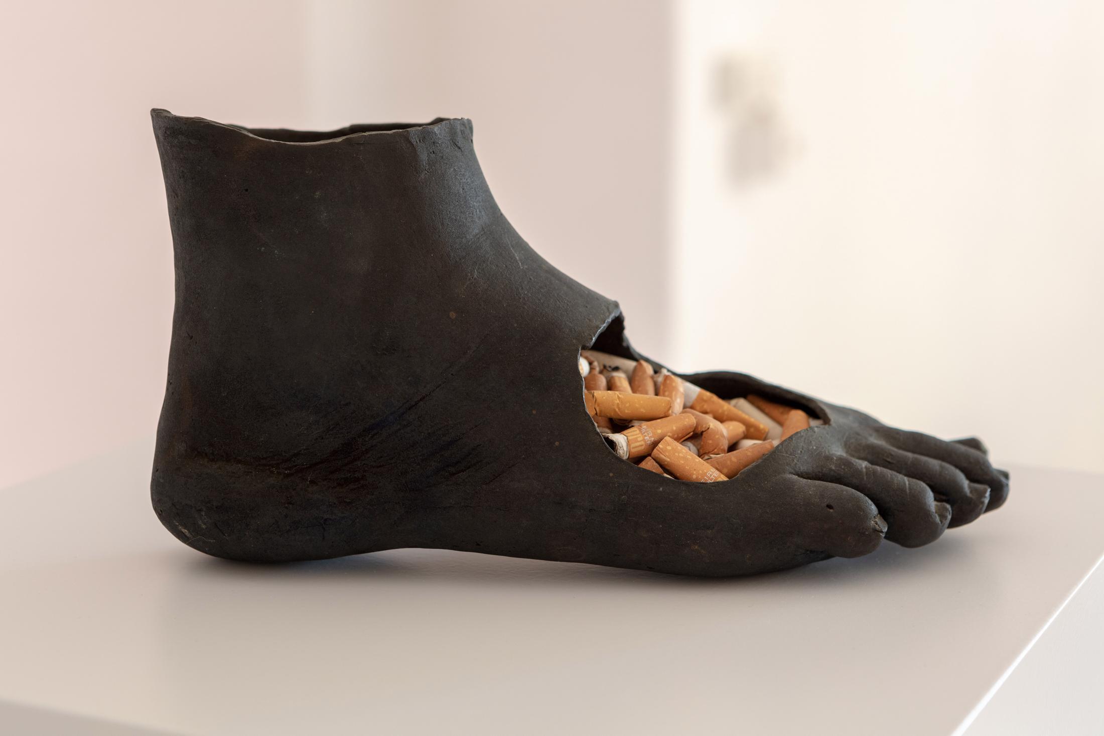 Installation View «FRIENDS» with Frederick Einhorn, Keith Haring, Cady Noland and Not Vital at Fundaziun Not Vital, Tarasp 2018 / Photo: Eric Gregory Powell / Courtesy: Fundaziun Not Vital