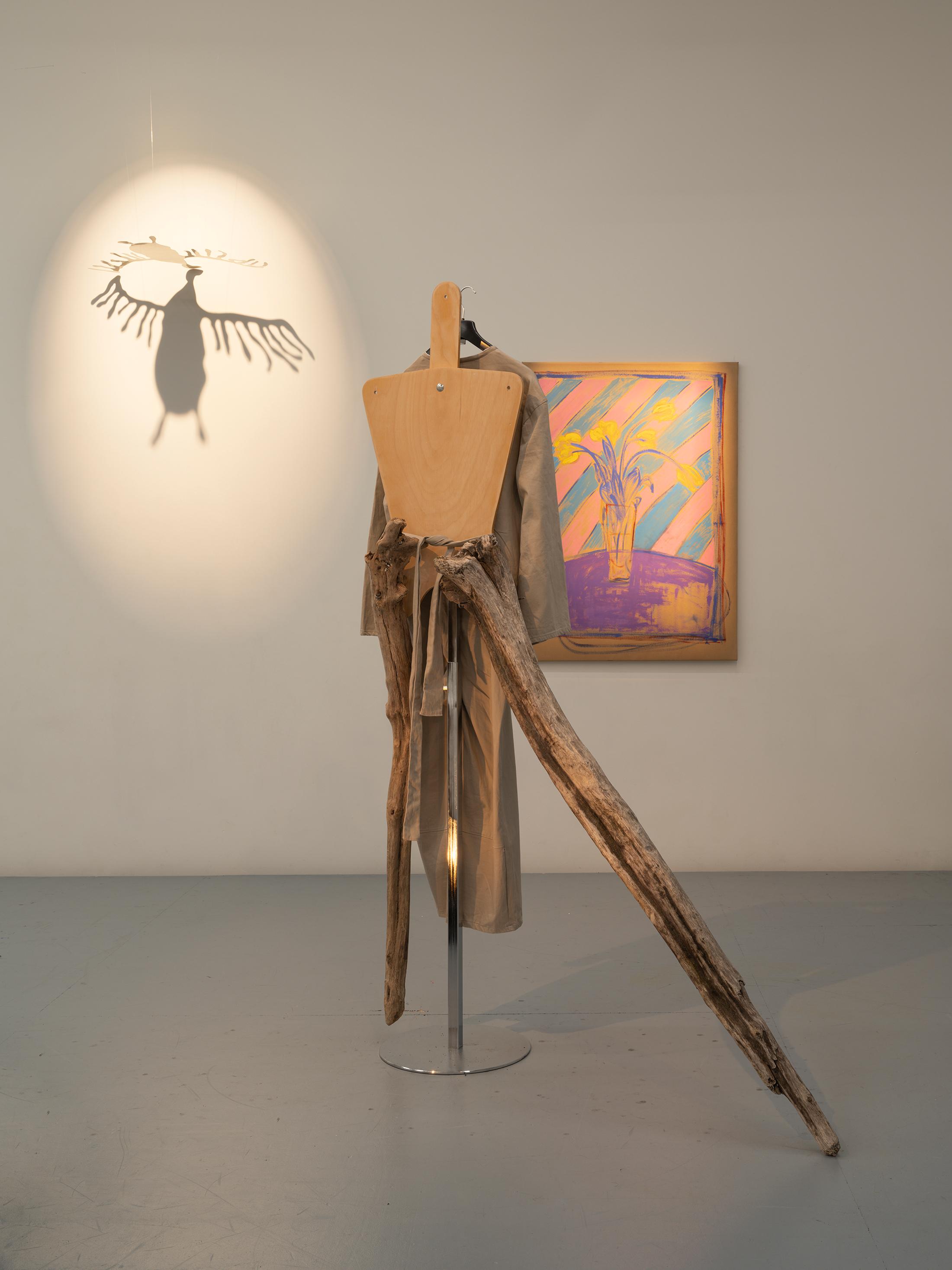 Exhibition View Garrett Nelson x Cathy Josefowitz Duo Show «Anacronica II: Lying on the Hip» at Arsenic, Lausanne, 2021 / Photo: Julien Gremaud / Courtesy: the artist, Collection Pierre and les Amis de Cathy Josefowitz and Arsenic