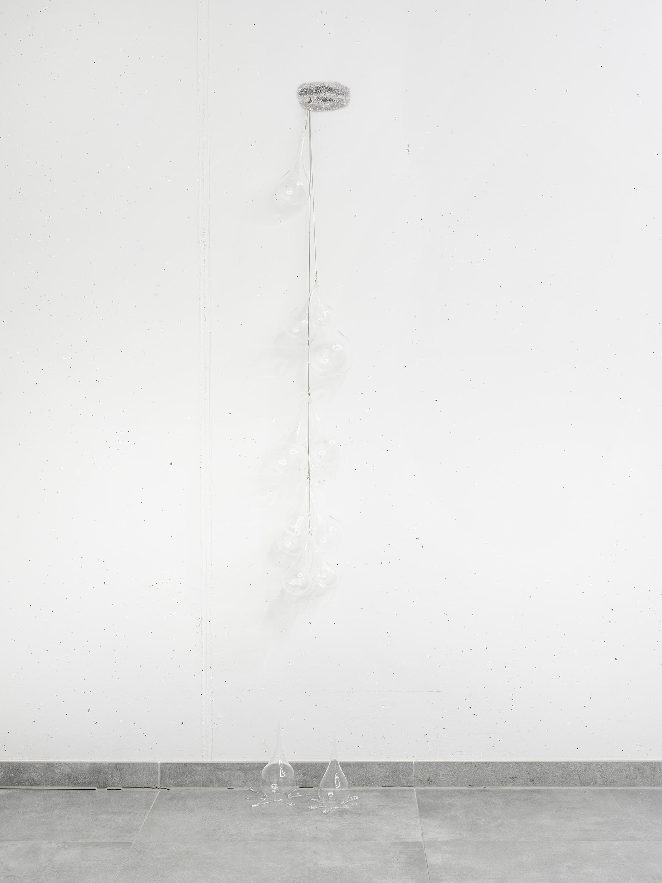 Exhibition View Giovanna Belossi Solo Show «Too High in The Sky; view on Giovanna Belossi, Goodbye to them, he had to go, 2022» at All Stars, Lausanne, 2022 / Photo: Julien Gremaud / Courtesy: the artist and All Stars