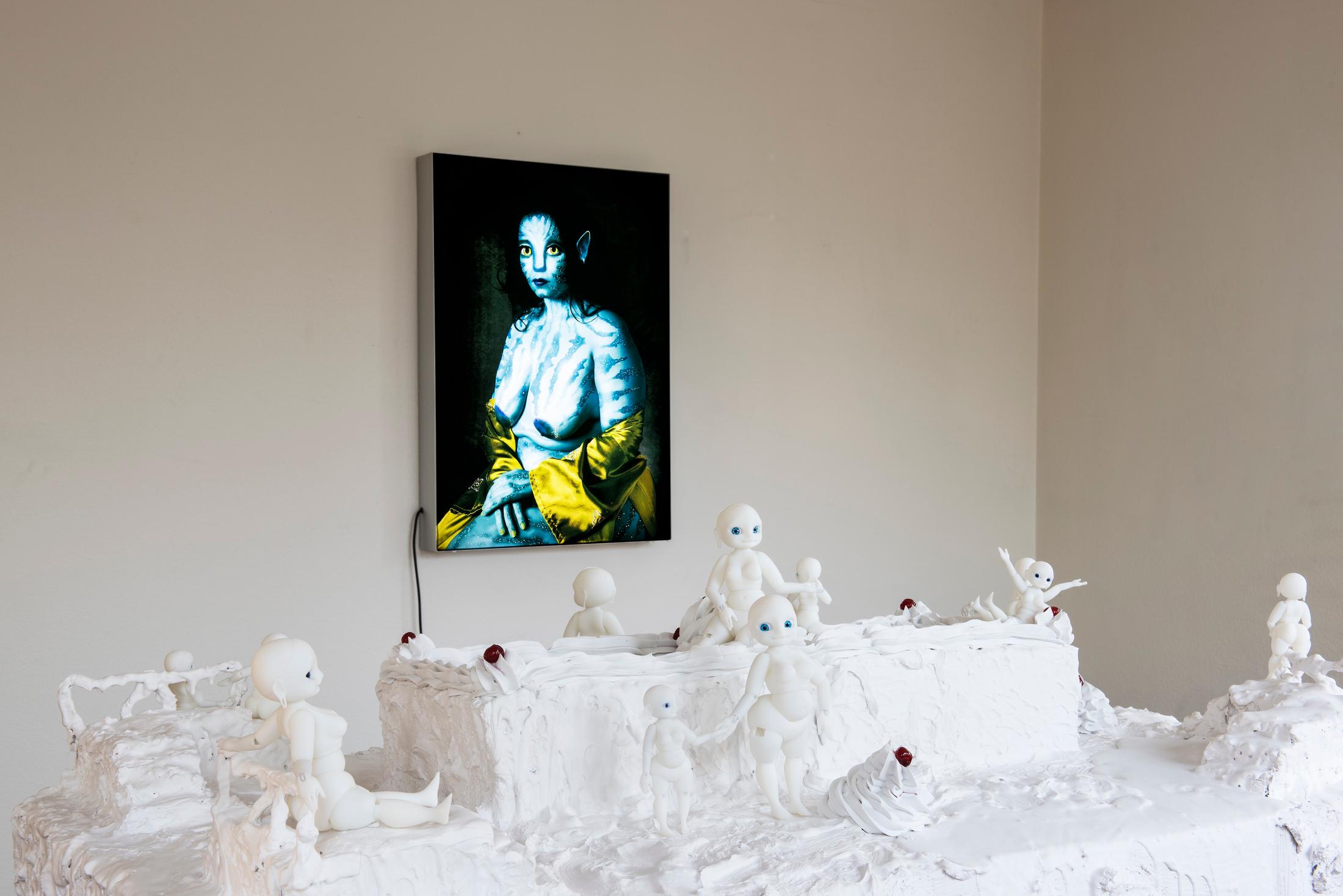 Exhibition View Giulia Essyad Soloshow «Chocolate Factory» at Cherish, Geneva, 2020 / Photo: James Bantone / Courtesy: the artist and Cherish