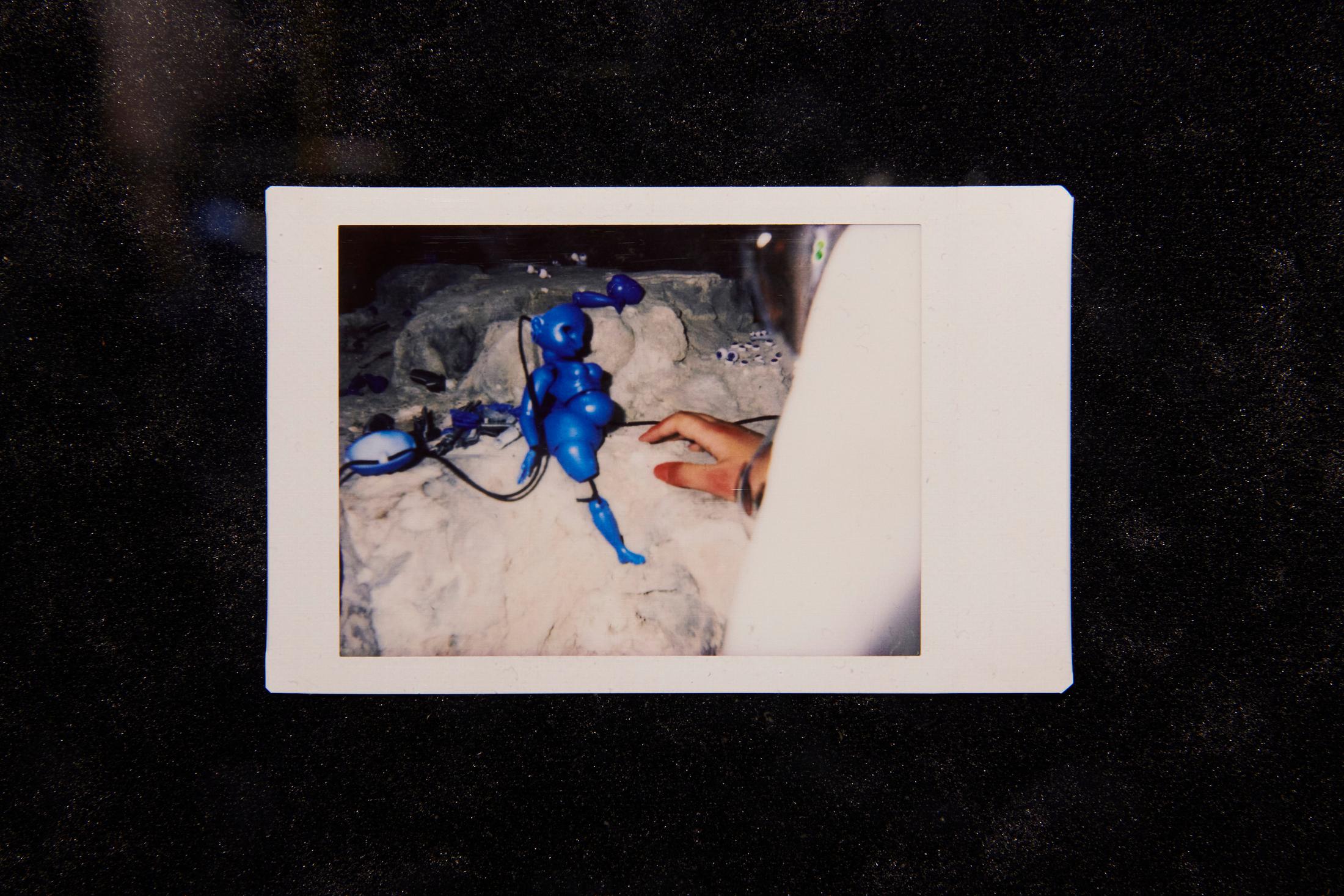 Exhibition View Giulia Essyad Solo Show «A Selene Blues; view on Giulia Essyad, Loren costume created by Loren Kagny for herself, 2020, (detail)» at Fri Art, Fribourg, 2020 / Photo: Guillaume Python / Courtesy: the artist and Fri Art Kunsthalle