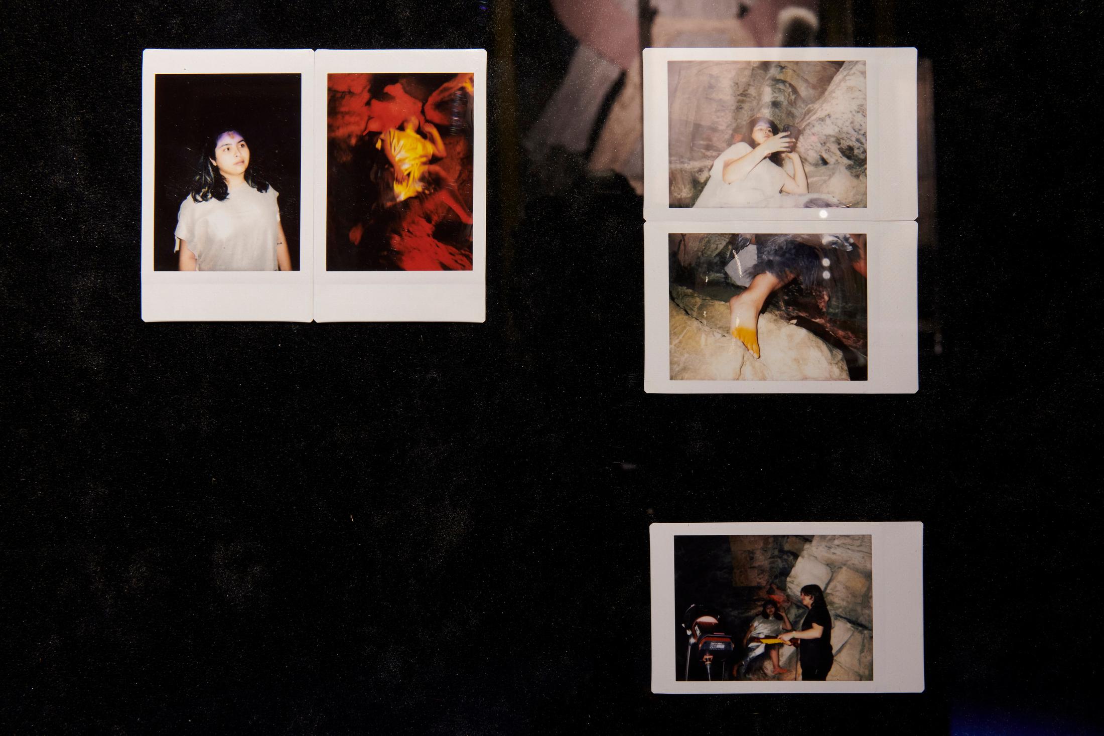 Exhibition View Giulia Essyad Solo Show «A Selene Blues; view on Giulia Essyad, Ser costume created by Loren Kagny for Ser Serpas, 2020, (detail)» at Fri Art, Fribourg, 2020 / Photo: Guillaume Python / Courtesy: the artist and Fri Art Kunsthalle