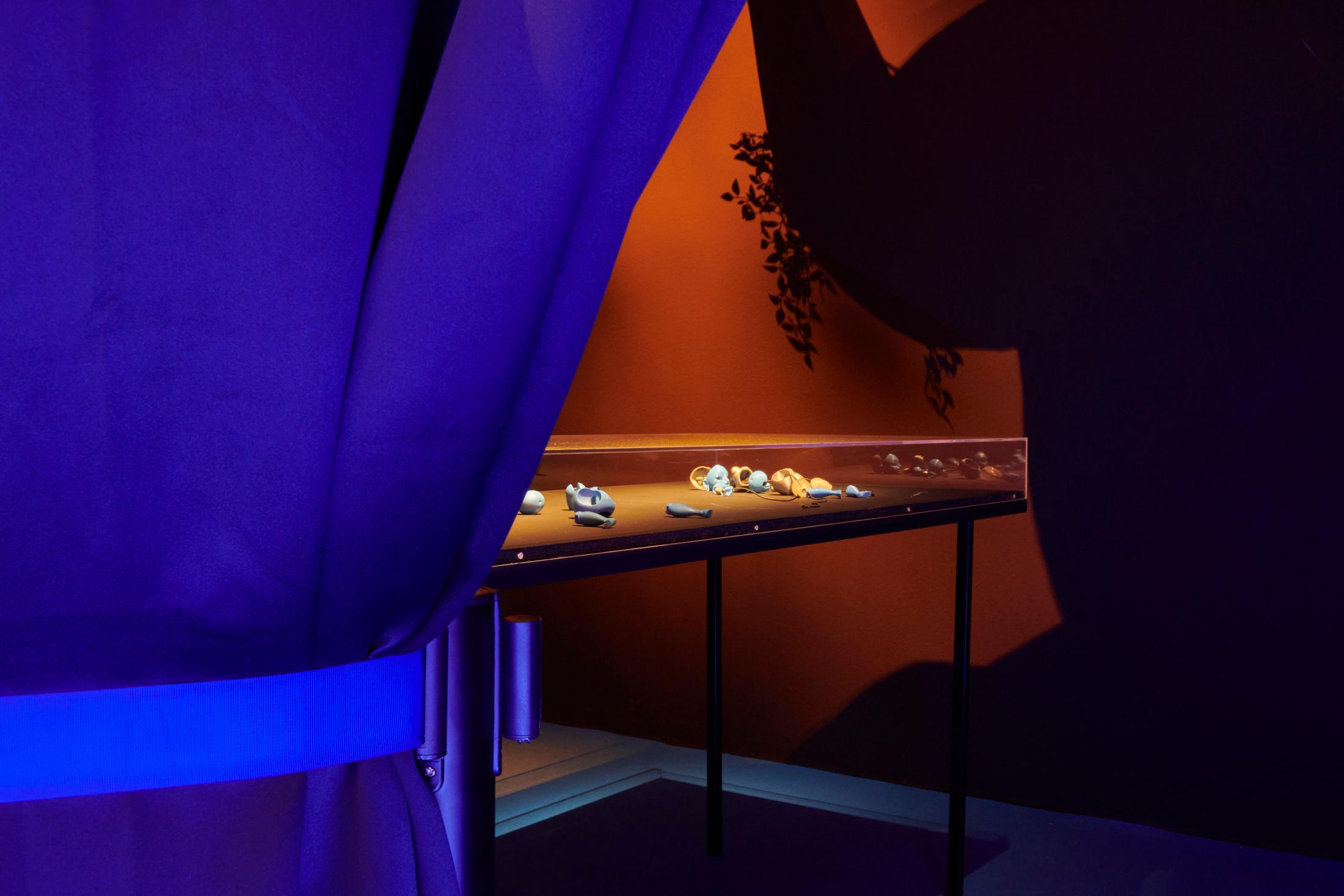 Exhibition View Giulia Essyad Solo Show «A Selene Blues» at Fri Art, Fribourg, 2020 / Photo: Guillaume Python / Courtesy: the artist and Fri Art Kunsthalle