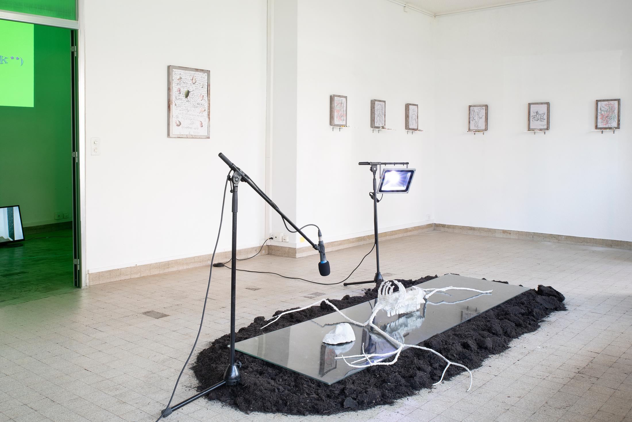 Exhibition View Group Show «Glitching Code» at one gee in fog, Geneva, 2022 / Photo: Alizée Quinche / Courtesy: the artists and one gee in fog