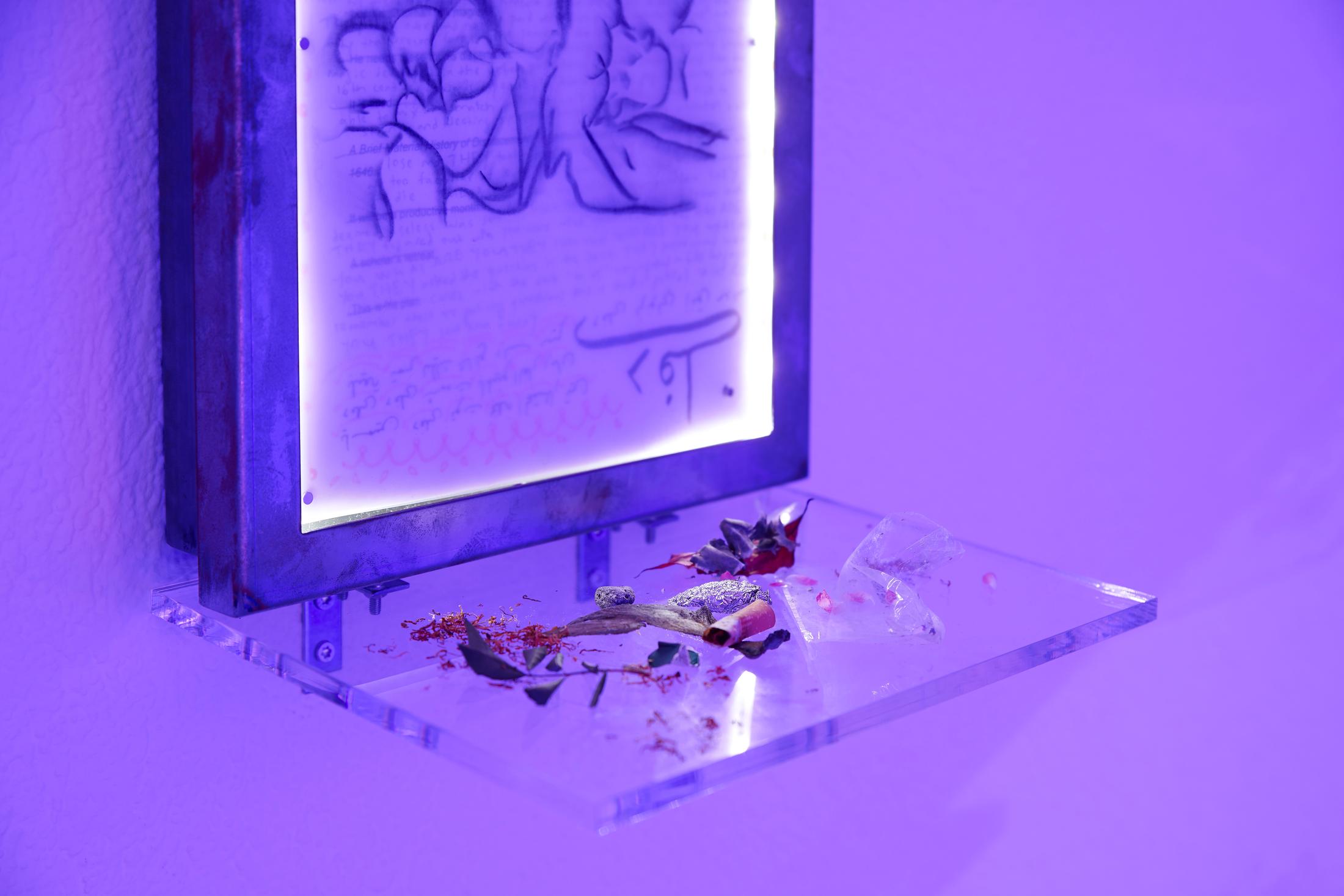 Exhibition View Group Show «Glitching Code» at one gee in fog, Geneva, 2022 / Photo: Alizée Quinche / Courtesy: the artists and one gee in fog