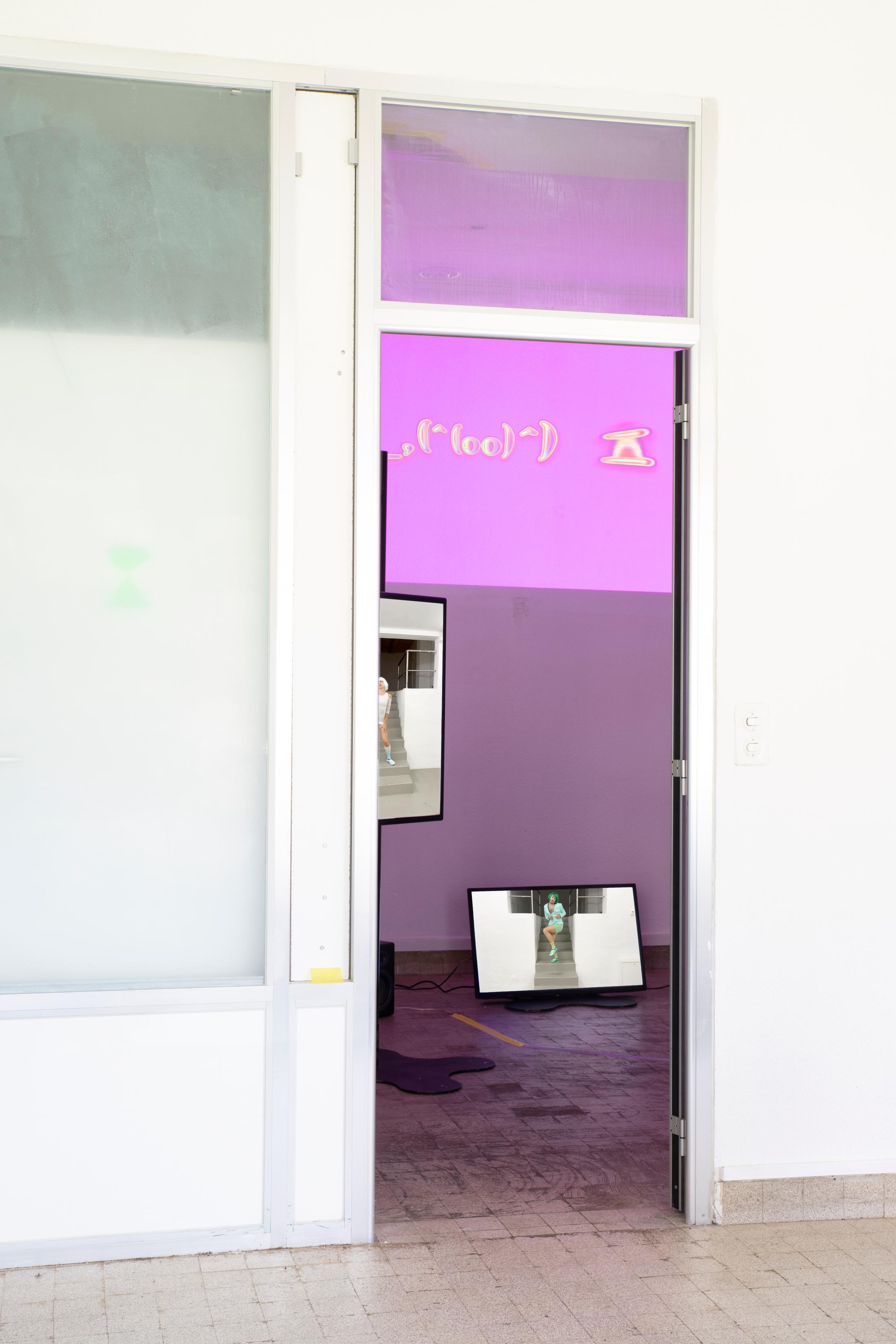 Exhibition View Group Show «Glitching Code» at one gee in fog, Geneva, 2022 / Photo: Alizée Quinche / Courtesy: the artists and one gee in fog