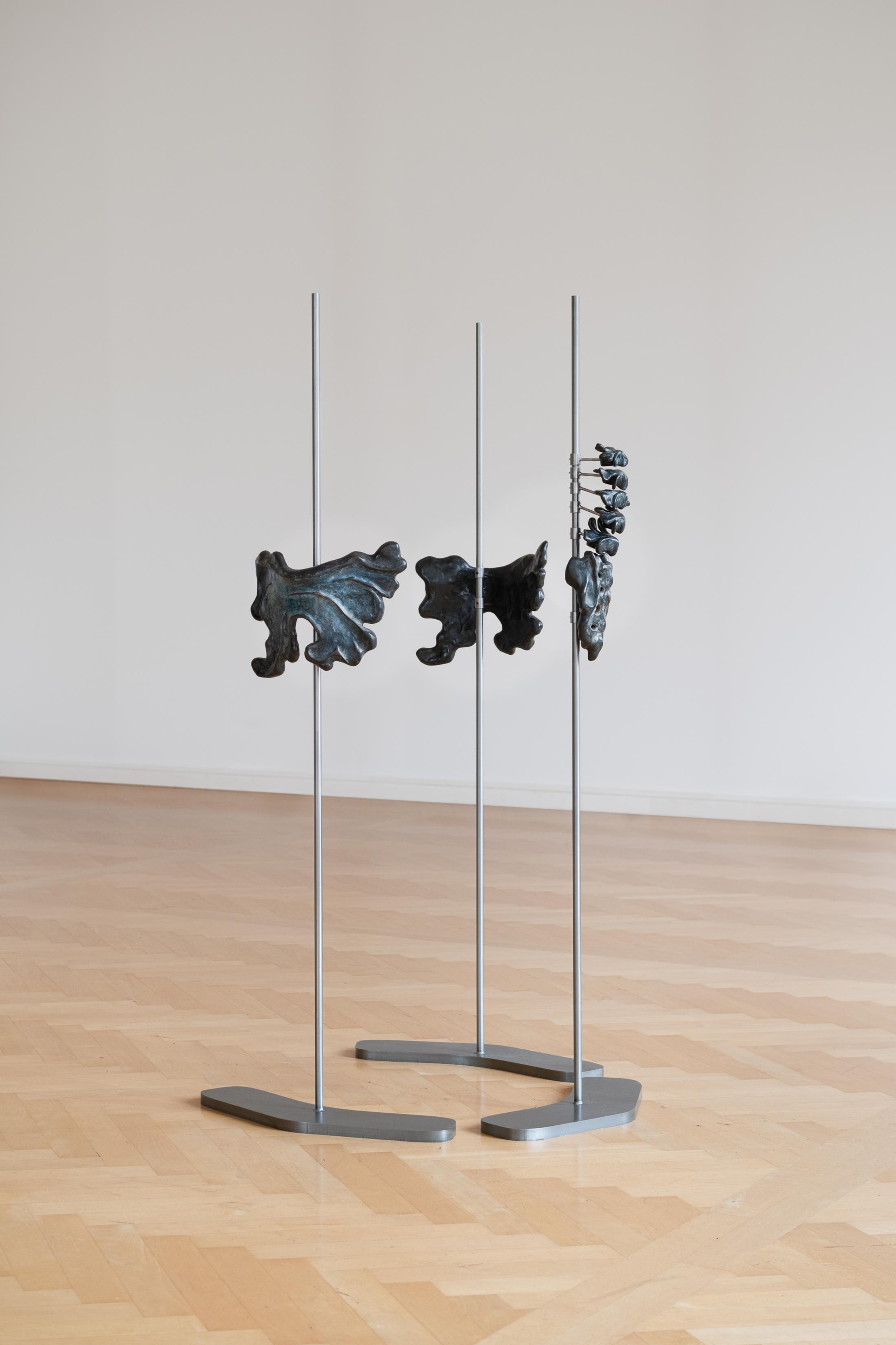 Exhibition View Grace Schwindt Solo Show «Defiant Bodies; view on Grace Schwindt, Inside Out, 2022» at Kunstmuseum St. Gallen, St. Gallen, 2022-2023 / Photo: Sebastian Stadler / Courtesy: the artist and Zeno X Gallery, Antwerp