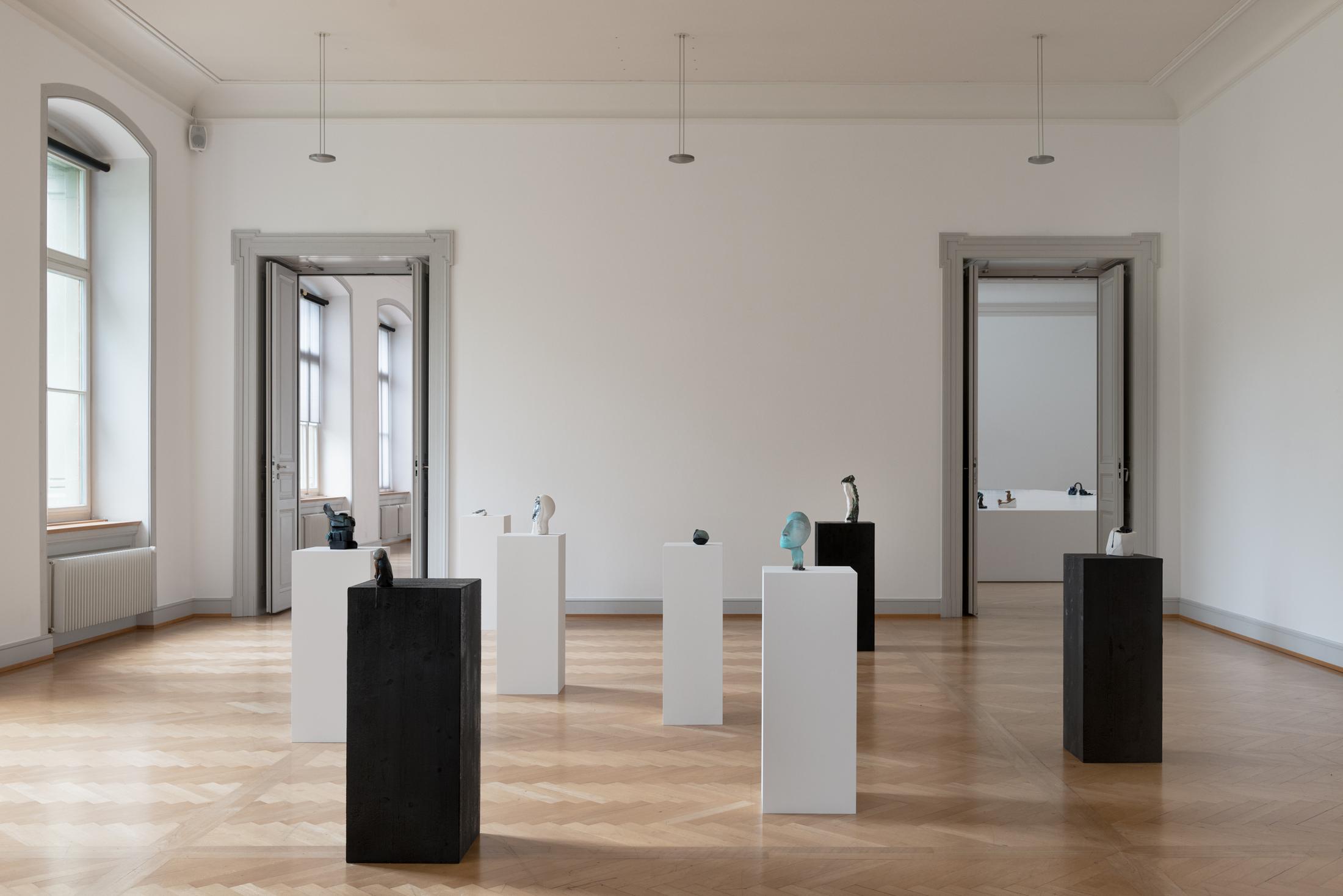Exhibition View Grace Schwindt Solo Show «Defiant Bodies» at Kunstmuseum St. Gallen, St. Gallen, 2022-2023 / Photo: Sebastian Stadler / Courtesy: the artist and Kunstmuseum St. Gallen