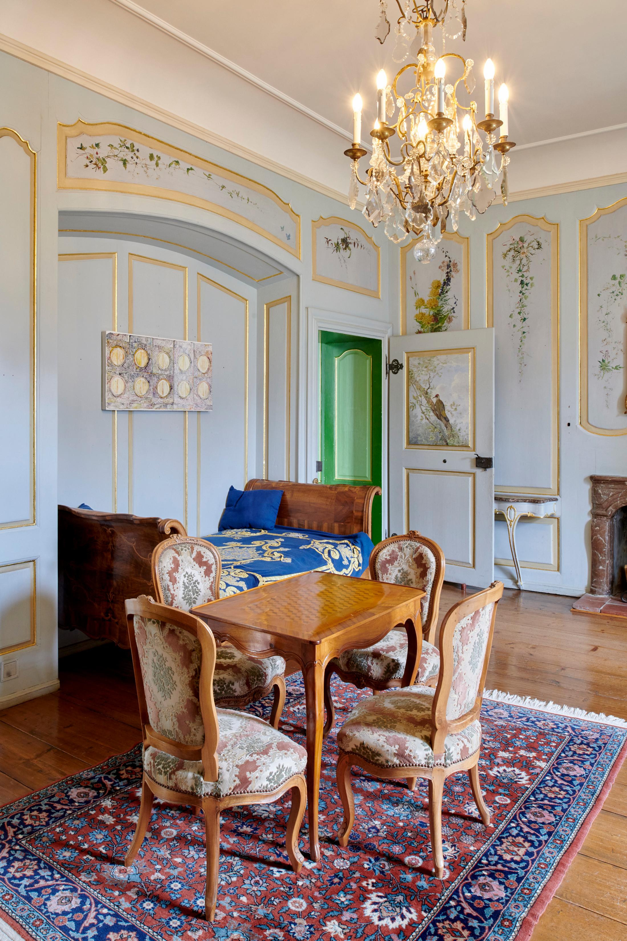 Exhibition View Grégory Sugnaux Solo Show «data romance» at Château de Gruyères, Fribourg / Photo: Guillaume Python / Courtesy: the artist and Chateau de Gruyères