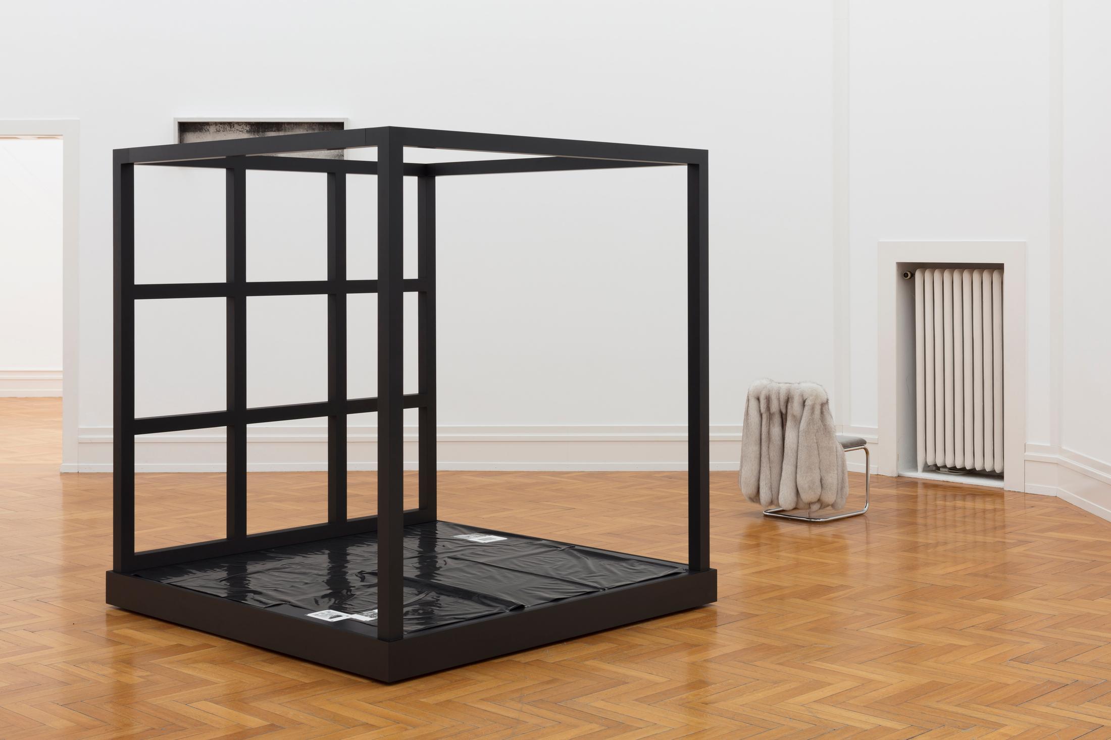 Installation View "Die Zelle" at Kunsthalle Bern, 2018 / Photo: Gunnar Meier