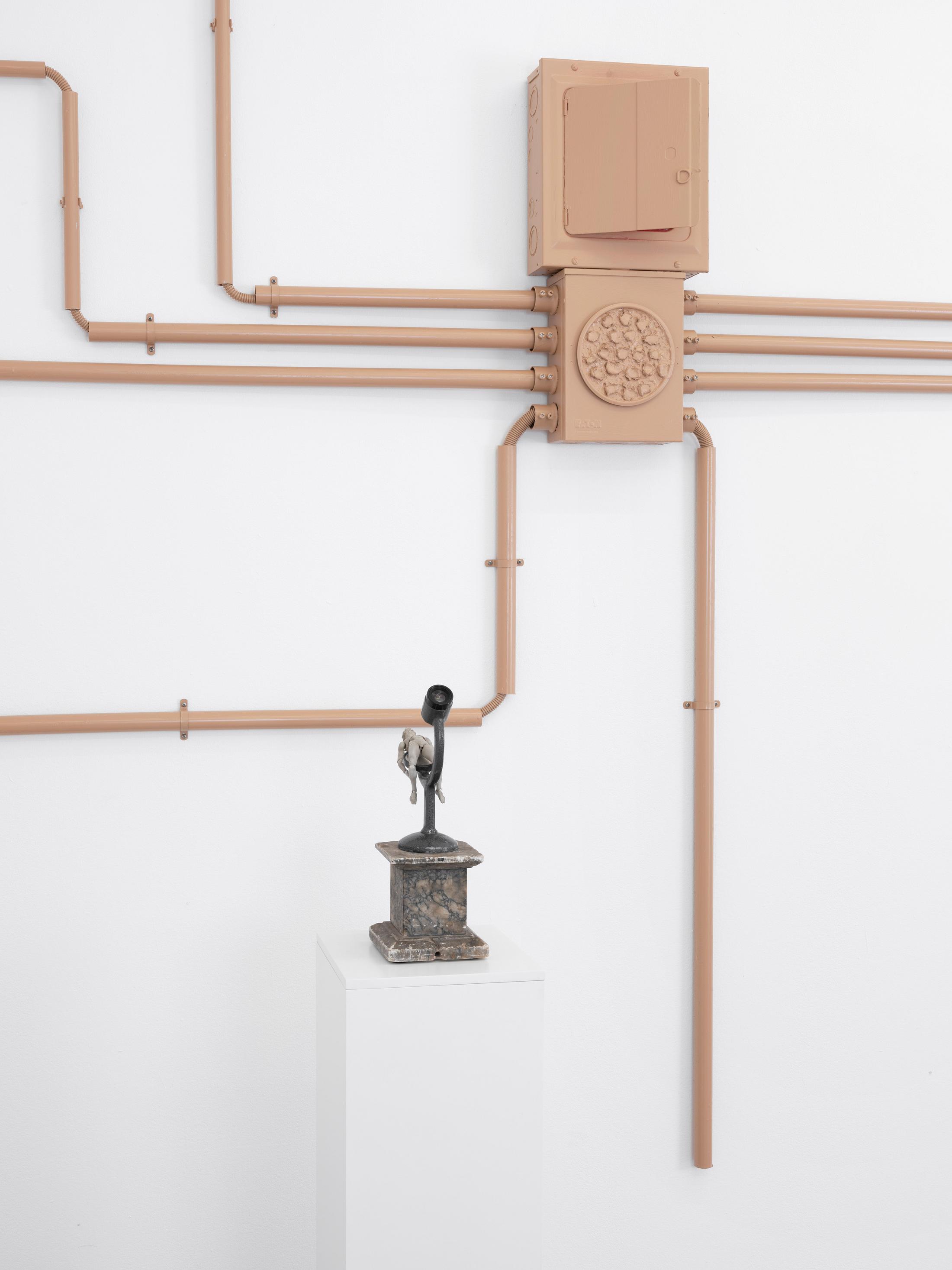 Exhibition View Groupshow «Hatch» at Truth and Consequences, Geneva / Photo: Julien Gremaud / Courtesy: the artist and T&C