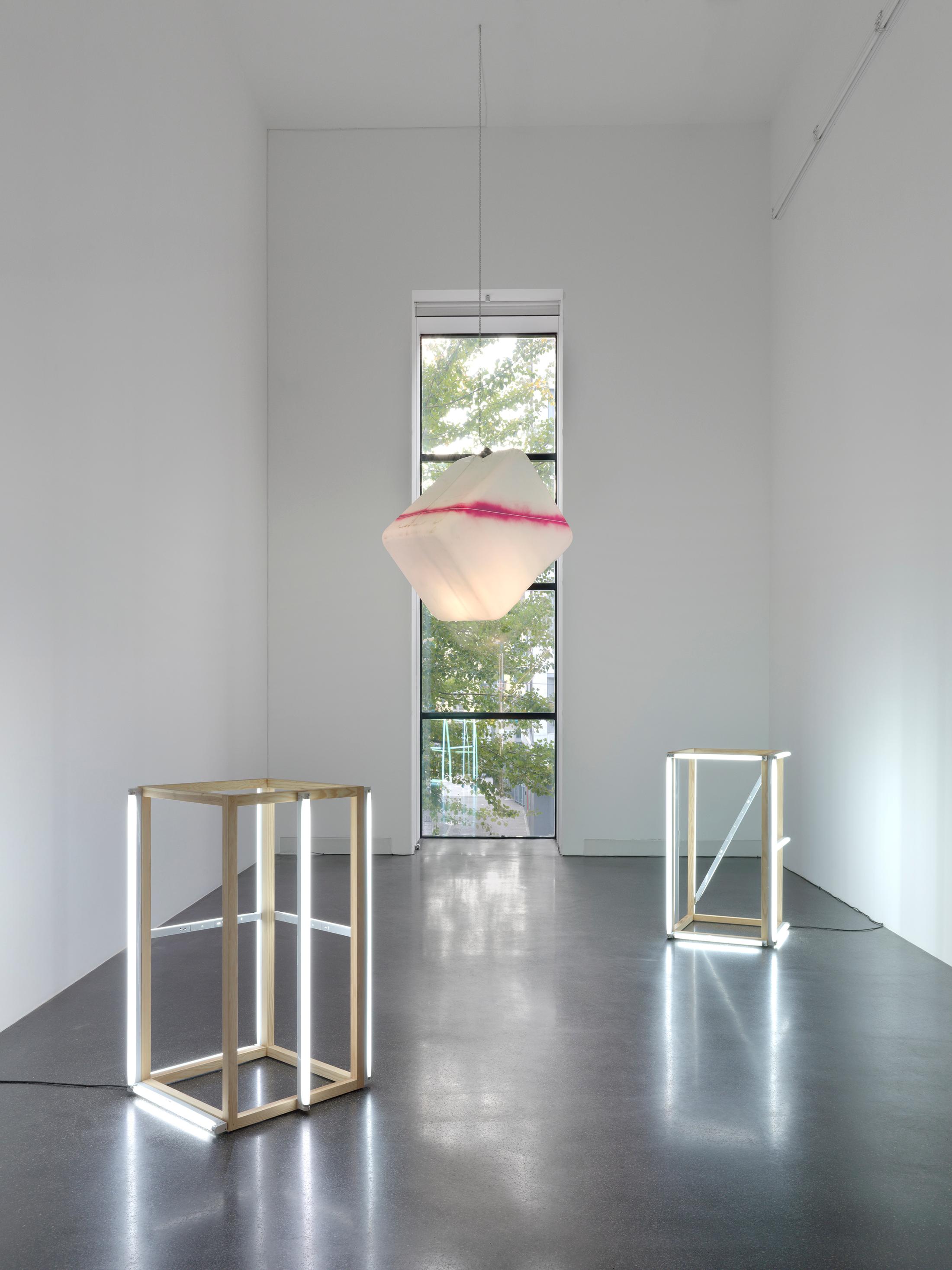 Exhibition View Groupshow «Lampen» at Galerie Francesca Pia, Zurich, 2018 / Photo: Annik Wetter / Courtesy: the artists and Galerie Francesca Pia