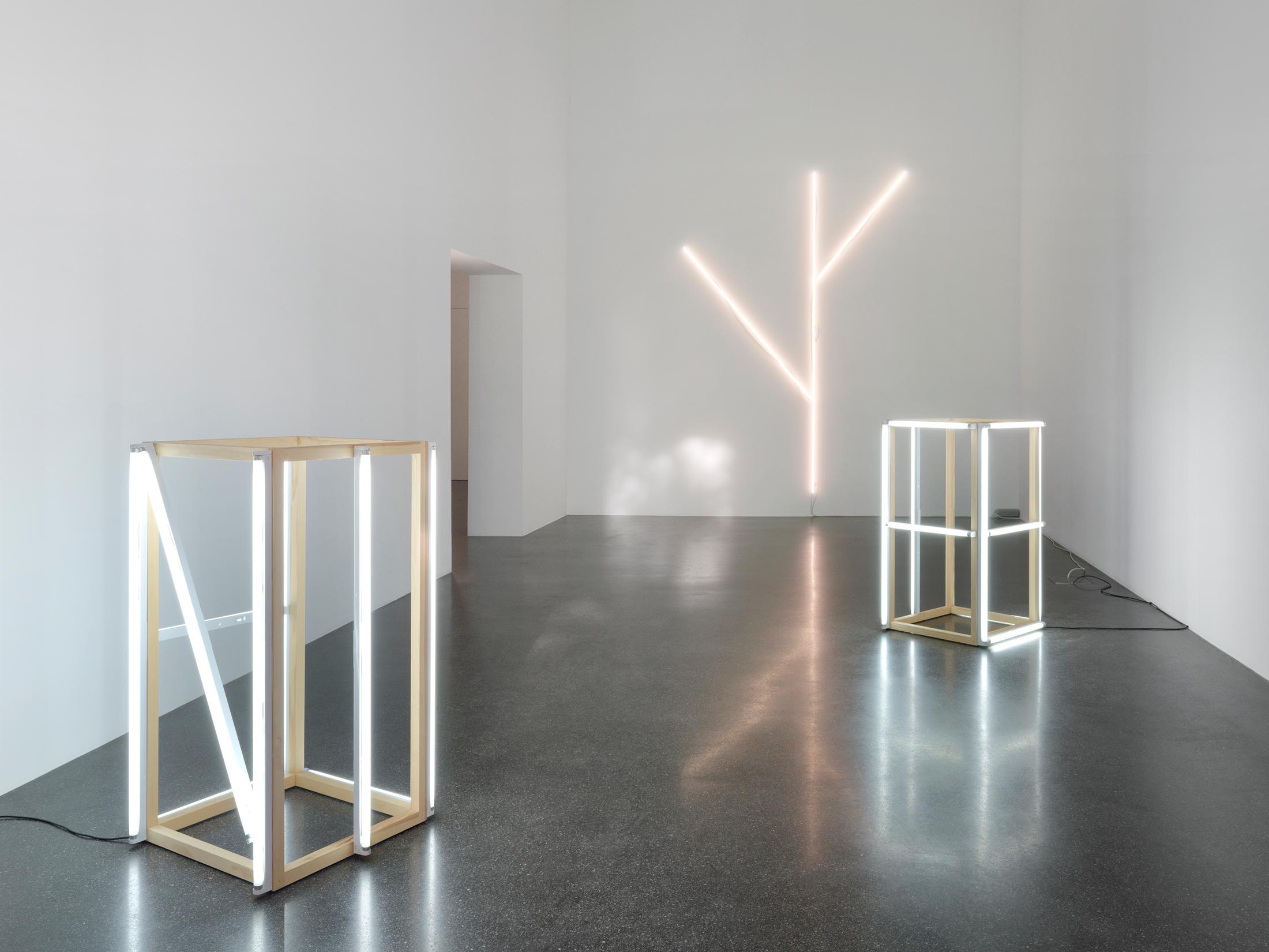 Exhibition View Groupshow «Lampen» at Galerie Francesca Pia, Zurich, 2018 / Photo: Annik Wetter / Courtesy: the artists and Galerie Francesca Pia