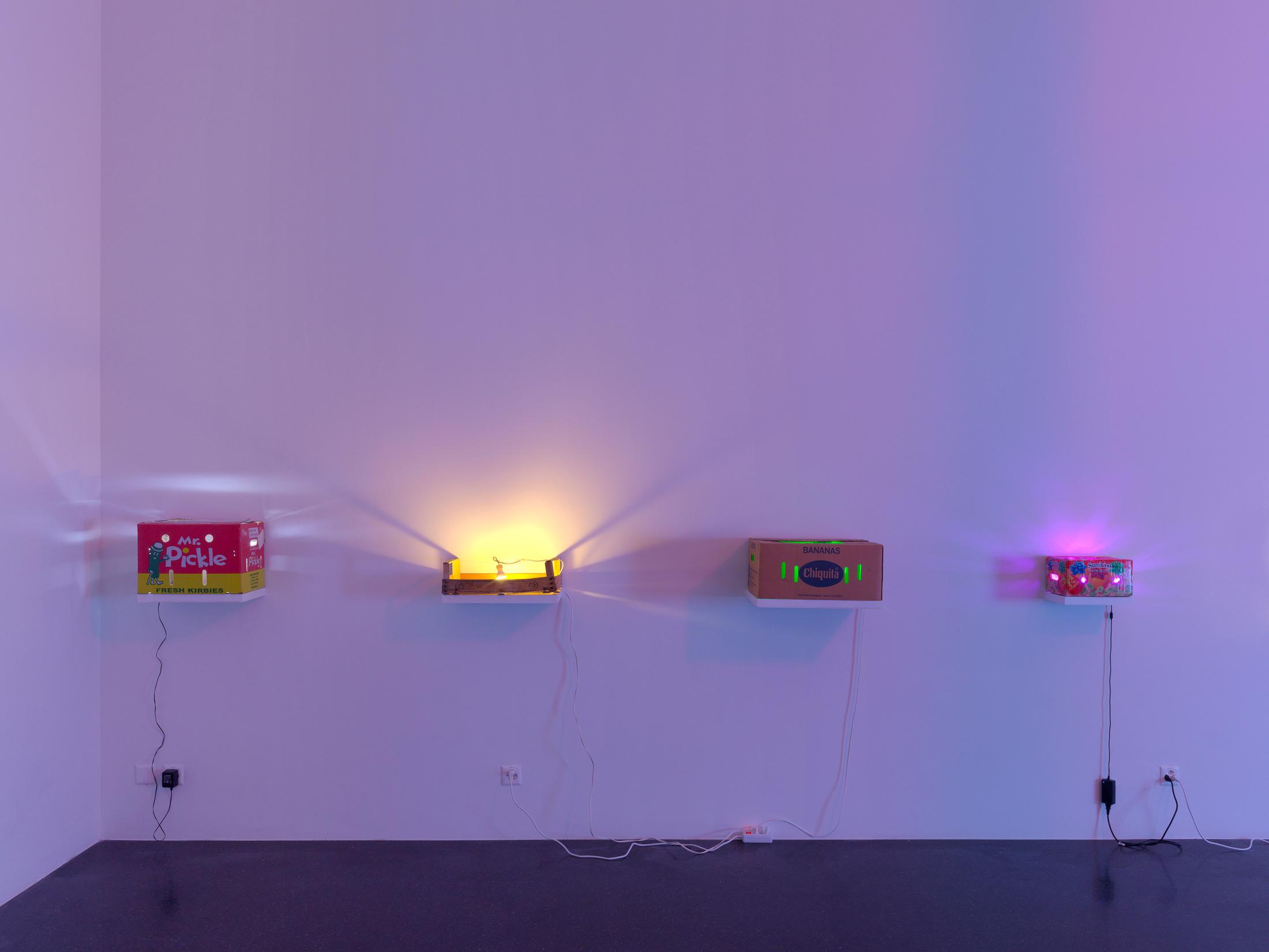 Exhibition View Groupshow «Lampen» at Galerie Francesca Pia, Zurich, 2018 / Photo: Annik Wetter / Courtesy: the artists and Galerie Francesca Pia