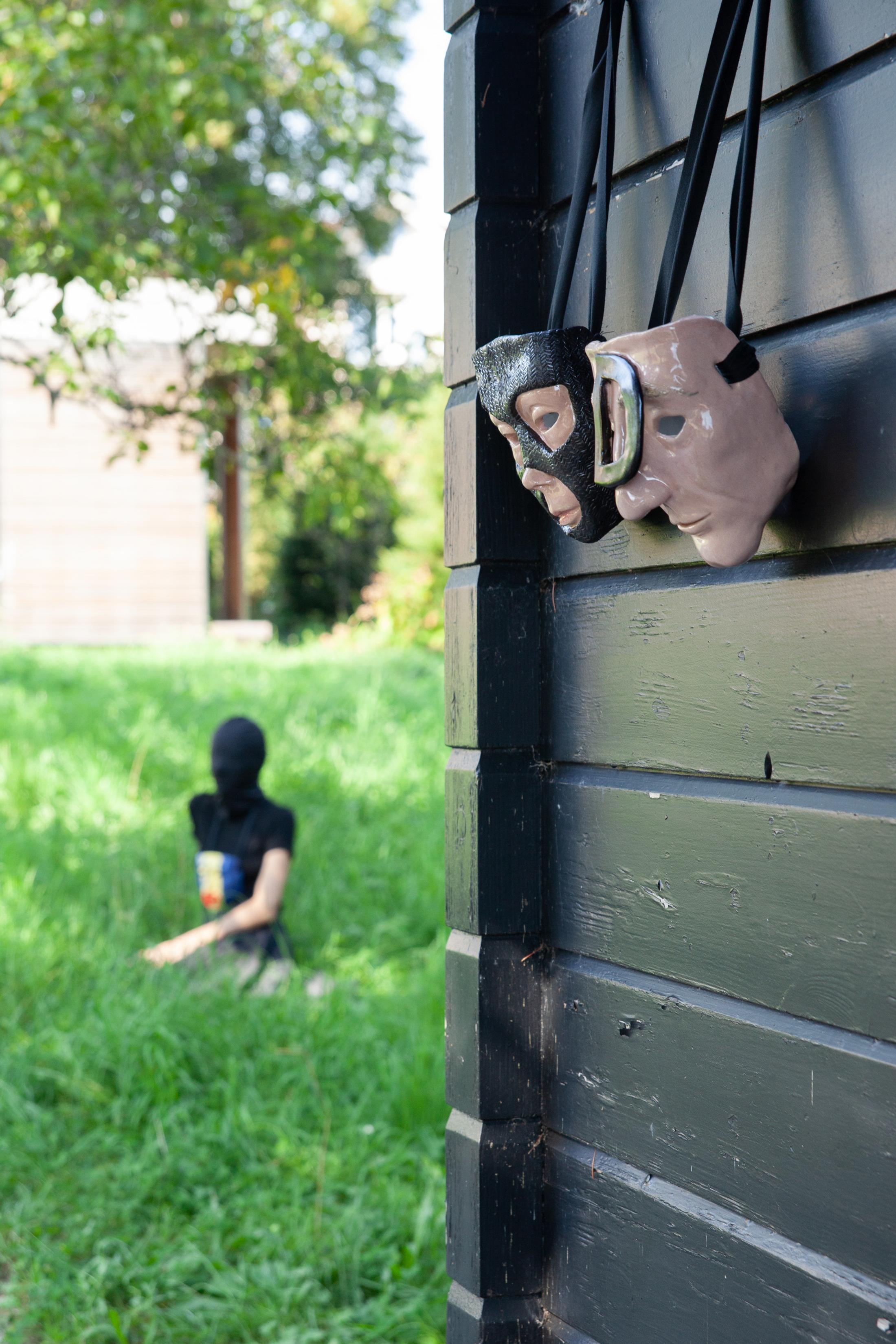 Exhibition View Groupshow «Modern Nature – an hommage to Derek Jarman; view on Julie Monot, Invoke to Evoke (2019)» at La Becque, La Tour-de-Peilz, 2019 / Photo: © Diana Martin / Courtesy: the artist and La Becque