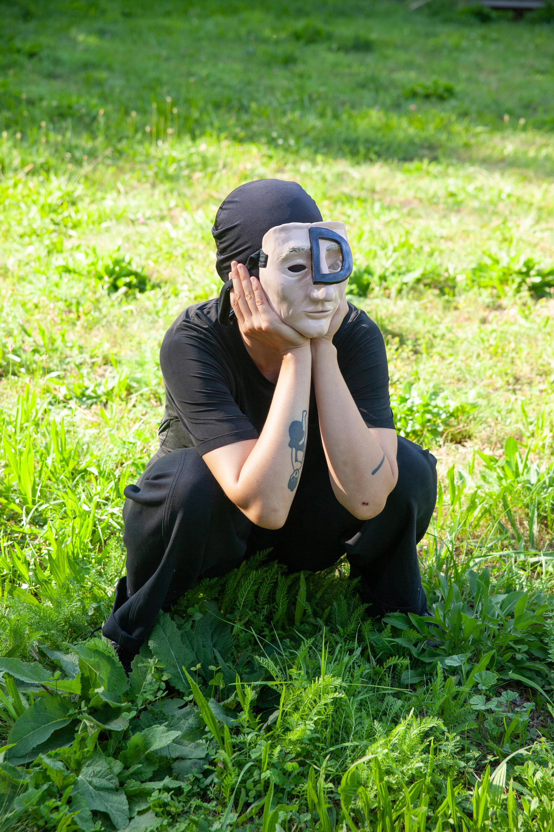 Exhibition View Groupshow «Modern Nature – an hommage to Derek Jarman; view on Julie Monot, Invoke to Evoke (2019)» at La Becque, La Tour-de-Peilz, 2019 / Photo: © Diana Martin / Courtesy: the artist and La Becque