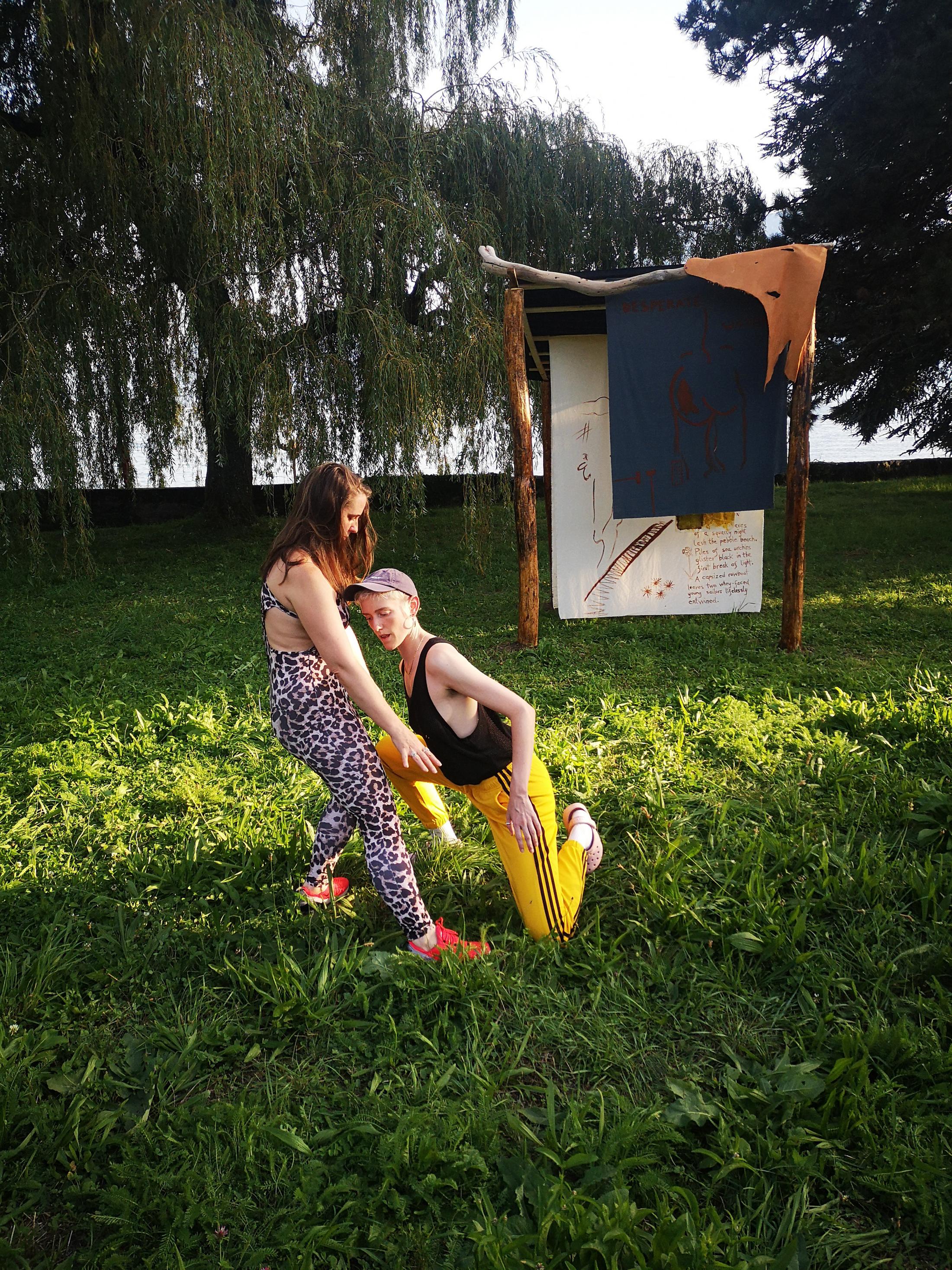 Exhibition View Groupshow «Modern Nature – an hommage to Derek Jarman; view on Florence Peake and Eve Stainton, Garden Holes & Symbiotic Propositions (2019)» at La Becque, La Tour-de-Peilz, 2019 / Photo: © Elise Lammer / Courtesy: the artist and La Becque