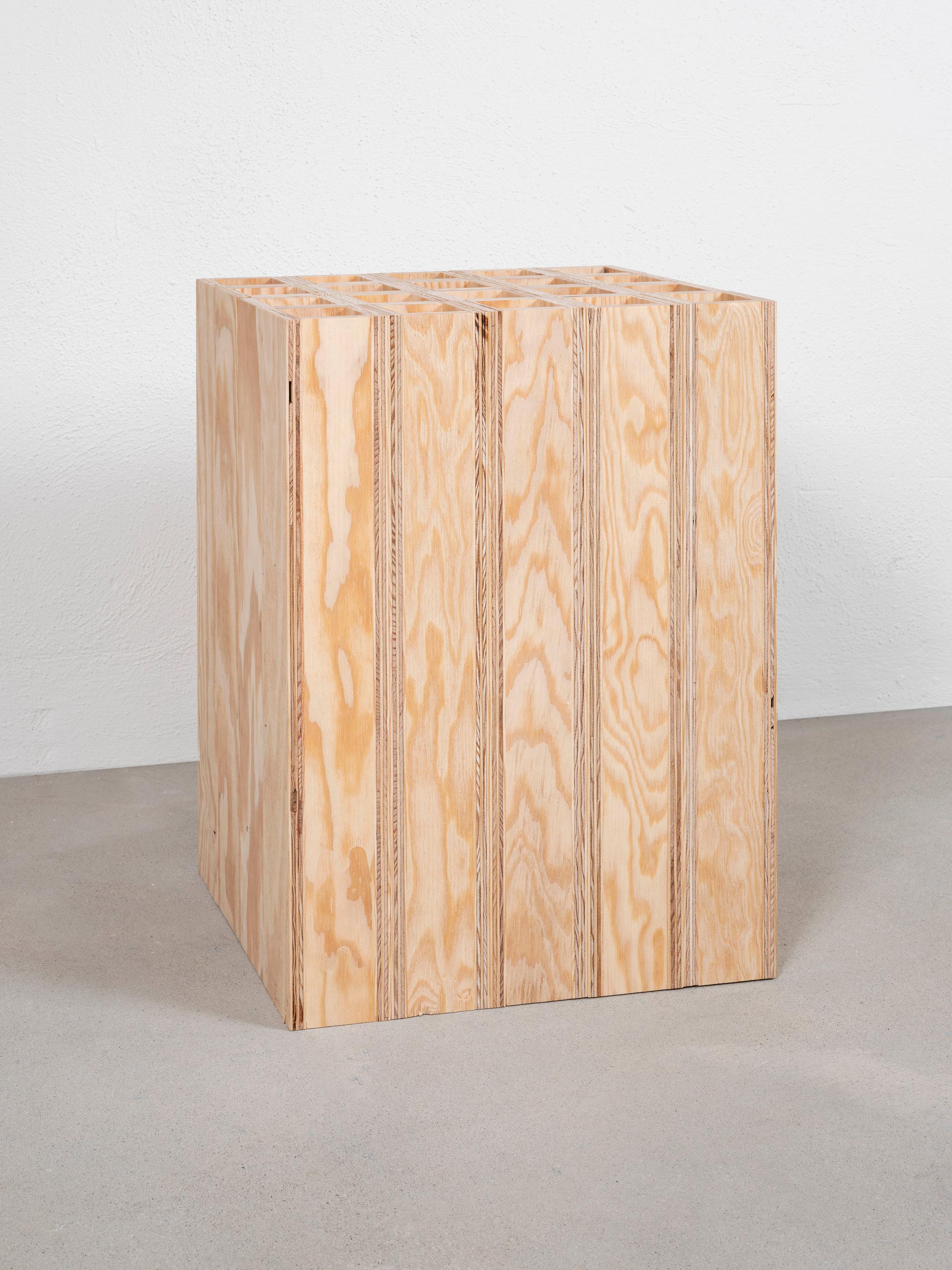 Exhibition View Groupshow «Swiss Made; view on Fabrice Gygi, Les Euxidies - Version III, 2019» at Ribordy Thetaz, Geneva, 2019 / Photo: © Julien Gremaud