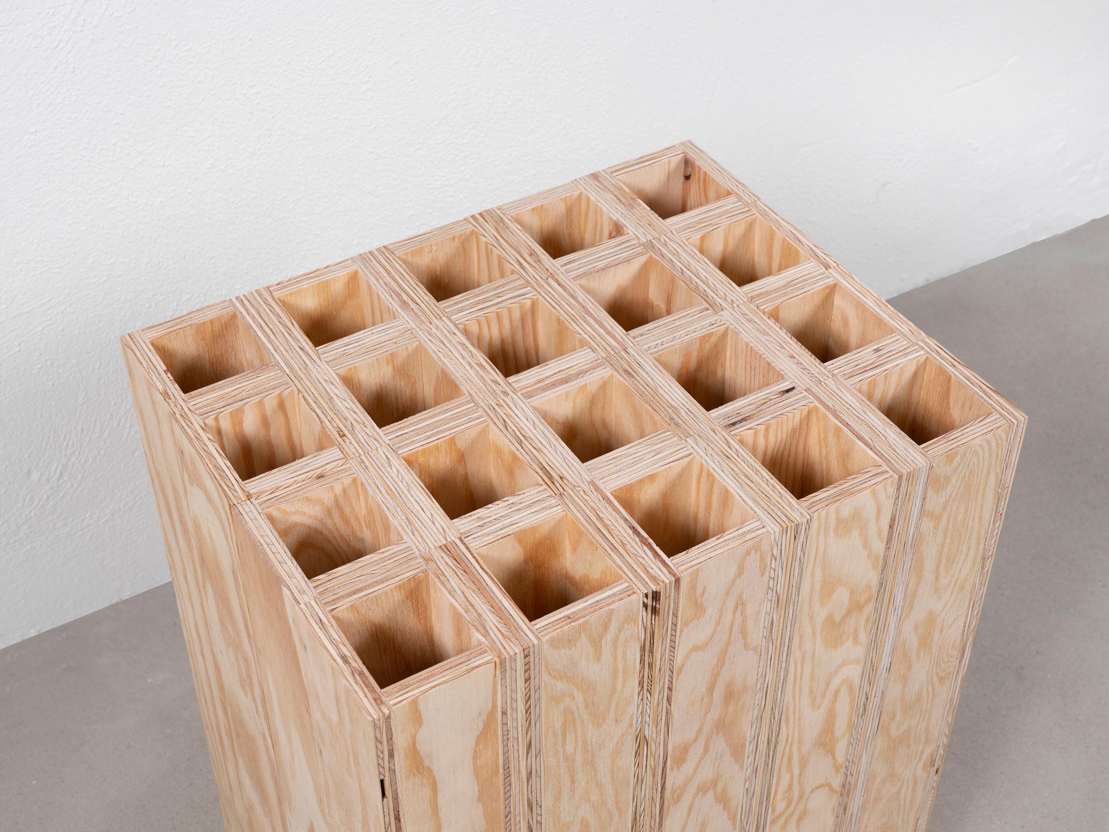 Exhibition View Groupshow «Swiss Made; view on Fabrice Gygi, Les Euxidies - Version III, 2019» at Ribordy Thetaz, Geneva, 2019 / Photo: © Julien Gremaud