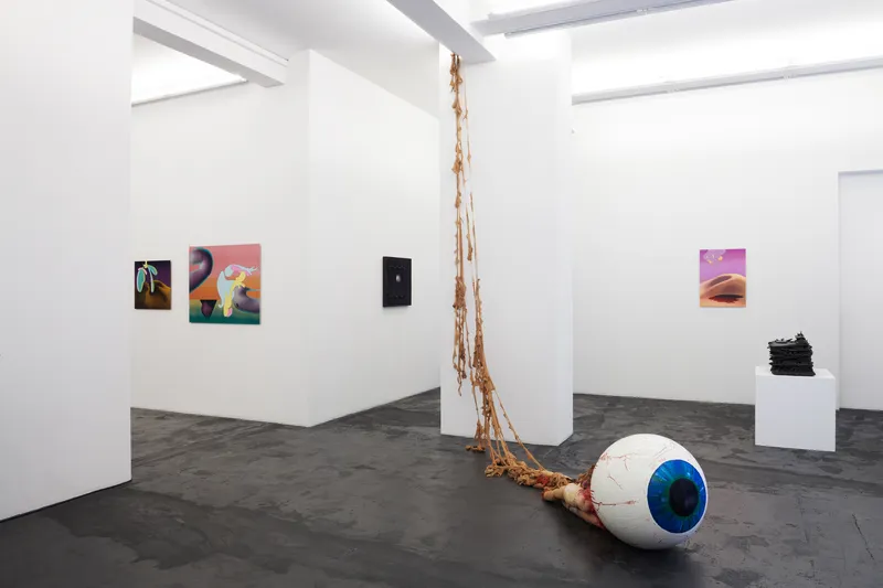 Exhibition View Groupshow «Was erzählt die Romandie?» with Alfredo Aceto, Mohamed Almusibli, Maxime Bondu, Claire van Lubeek, Flora Mottini, Philémon Otth, Gina Proenza, Koka Ramishvili, Real Madrid, Anne Rochat, Denis Savary, Gaia Vincensini at Häusler Contemporary, Zurich, 2019 / Photo: Mischa Scherrer / Courtesy: the artists and Häusler Contemporary