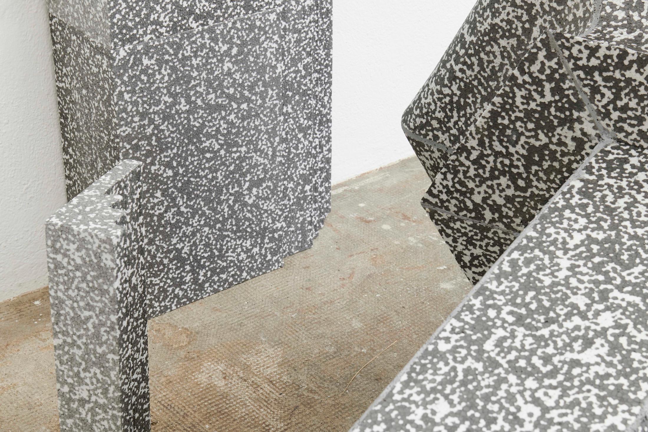 Exhibition View Groupshow «Heimat; view on Robin Mettler, Palast, 2020» at WallStreet, Fribourg, 2020 / Photo: Guillaume Python / Courtesy: the artist and WallStreet