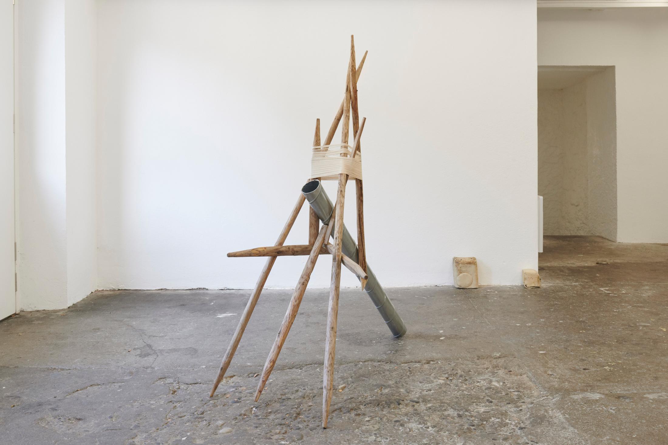 Exhibition View Groupshow «Heimat; view on Sacha Rappo, Trépied III, 2020» at WallStreet, Fribourg, 2020 / Photo: Guillaume Python / Courtesy: the artist and WallStreet