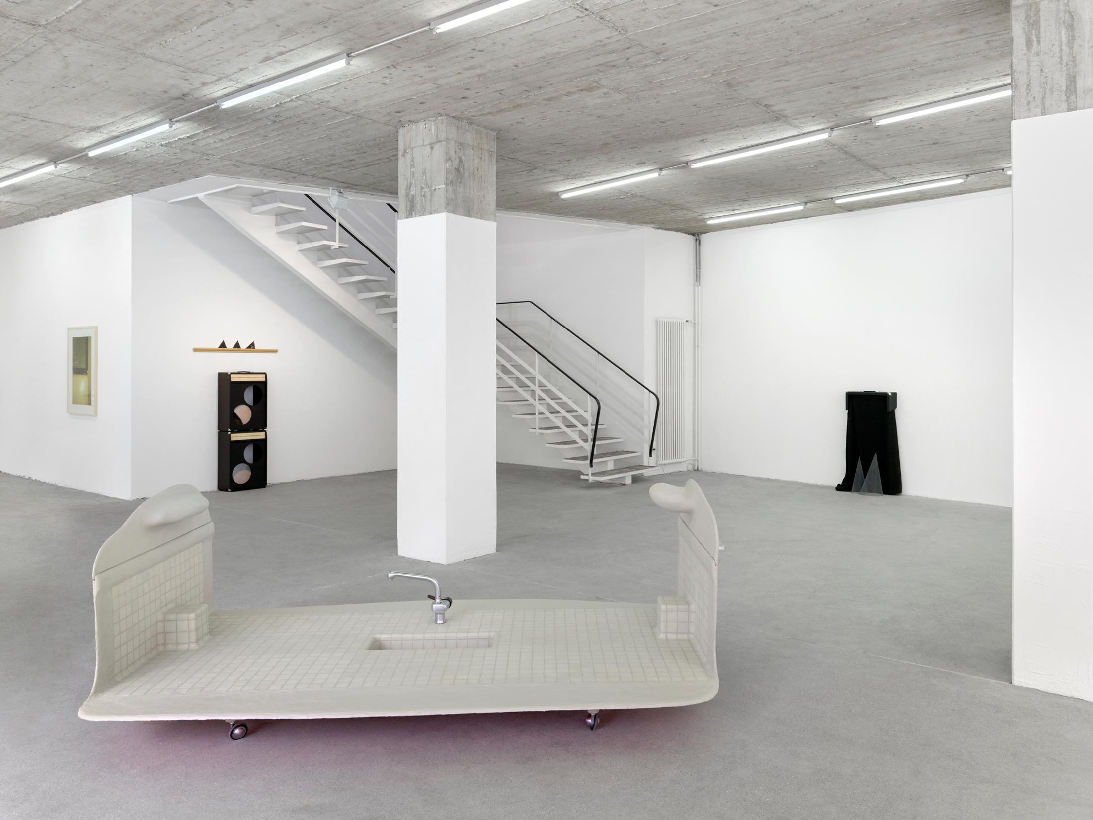 Exhibition View Group Show «Hello America» at Karma International, Zurich, 2021 / Photo: Annik Wetter / Courtesy: the artists and Karma International