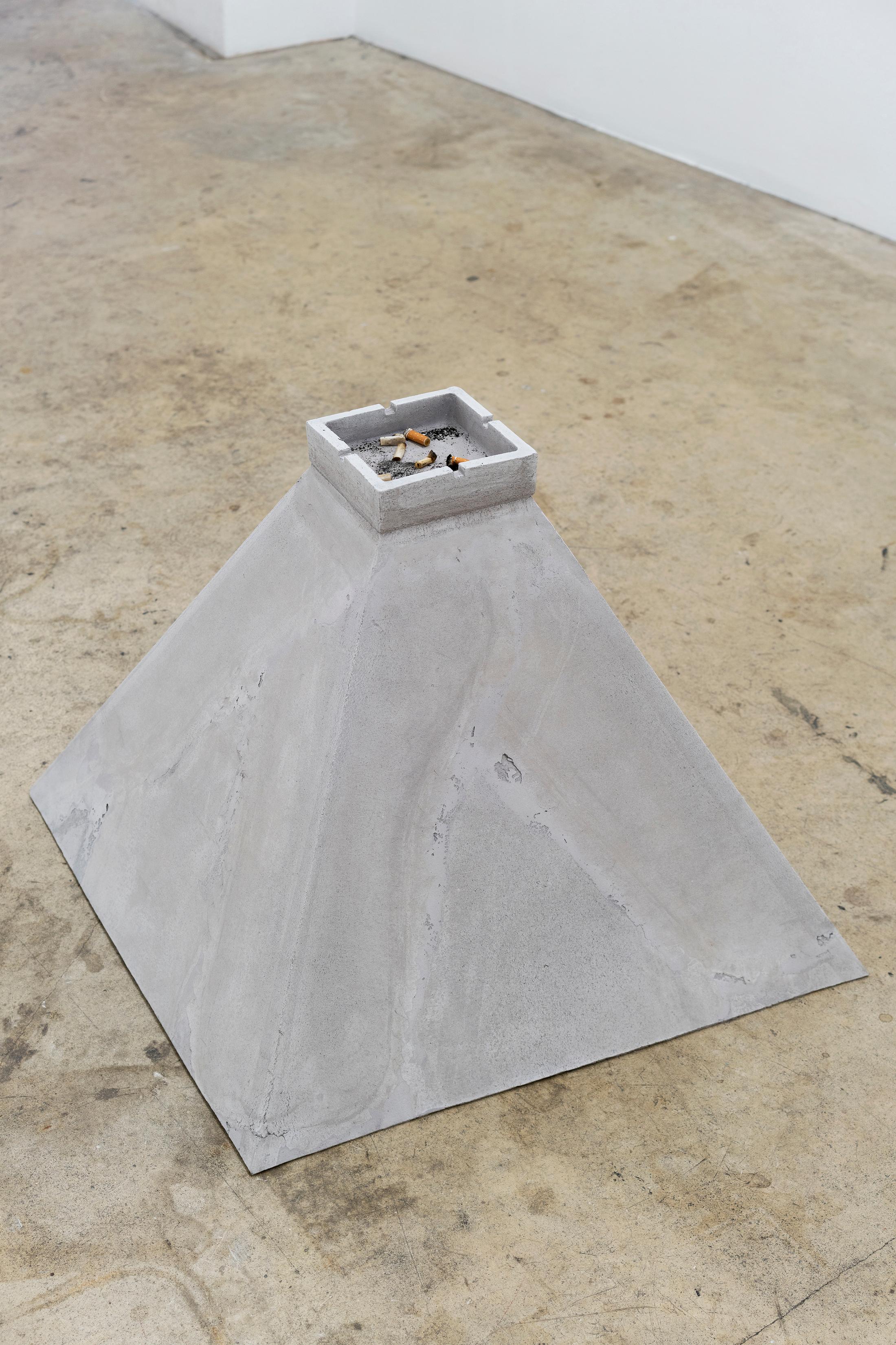 Exhibition View Group Show «House Taken Over; view on Vincencte Lesser, Gate to Llano del Rio, 2021» at Milieu, Berne, 2022 / Photo: Claude Barrault / Courtesy: the artist and Milieu