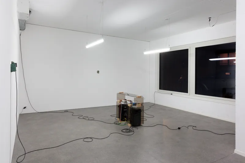 Exhibition View Hunter Longe Solo Show «Summoner» at Espace 3353, Carouge, 2023 / Photo: Anastasia Mityukova / Courtesy: the artist and Espace 3353