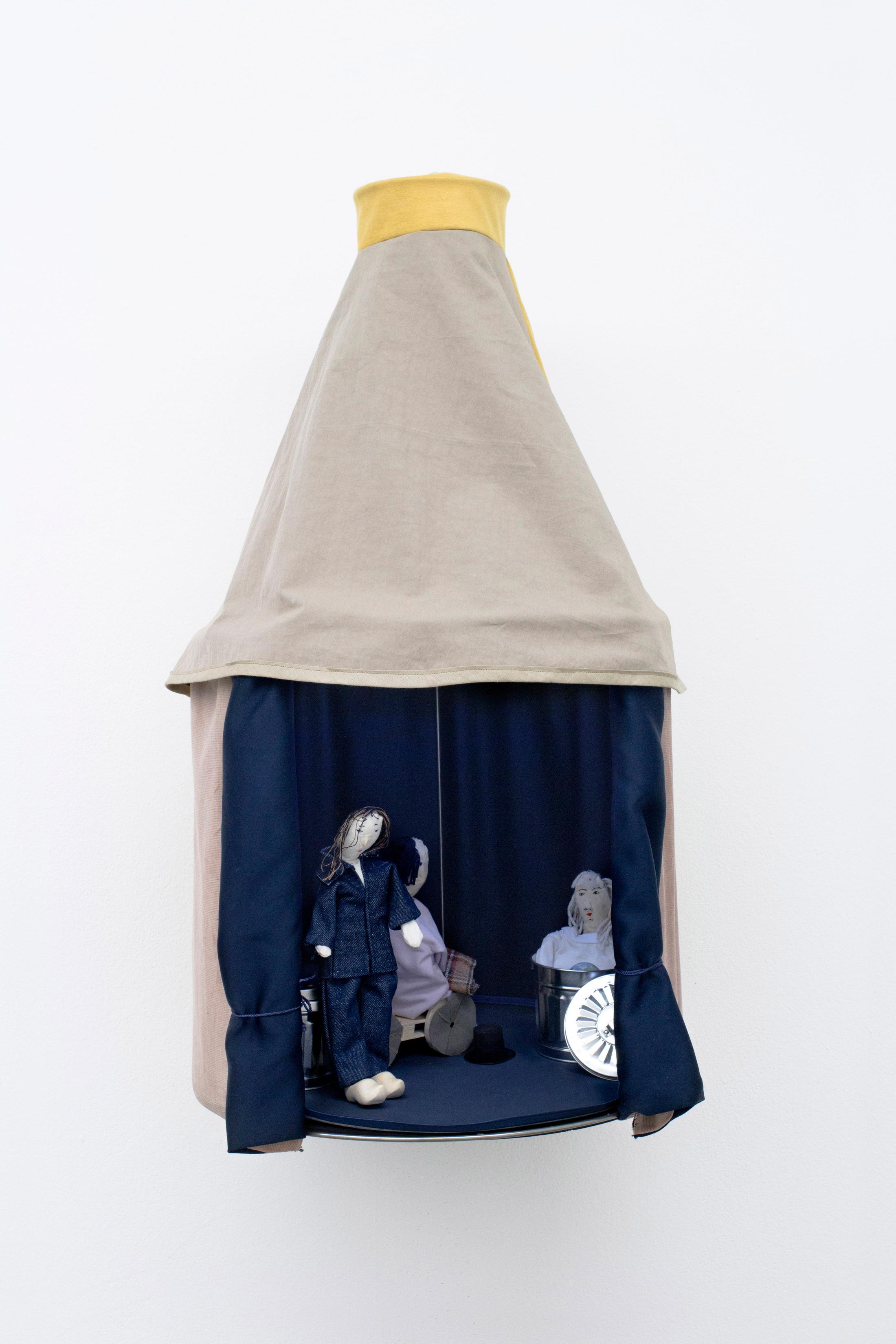 Exhibition View Groupshow «Hypnology; view on Mia Sanchez, The Assembly, 2018» at Milieu, Bern, 2018