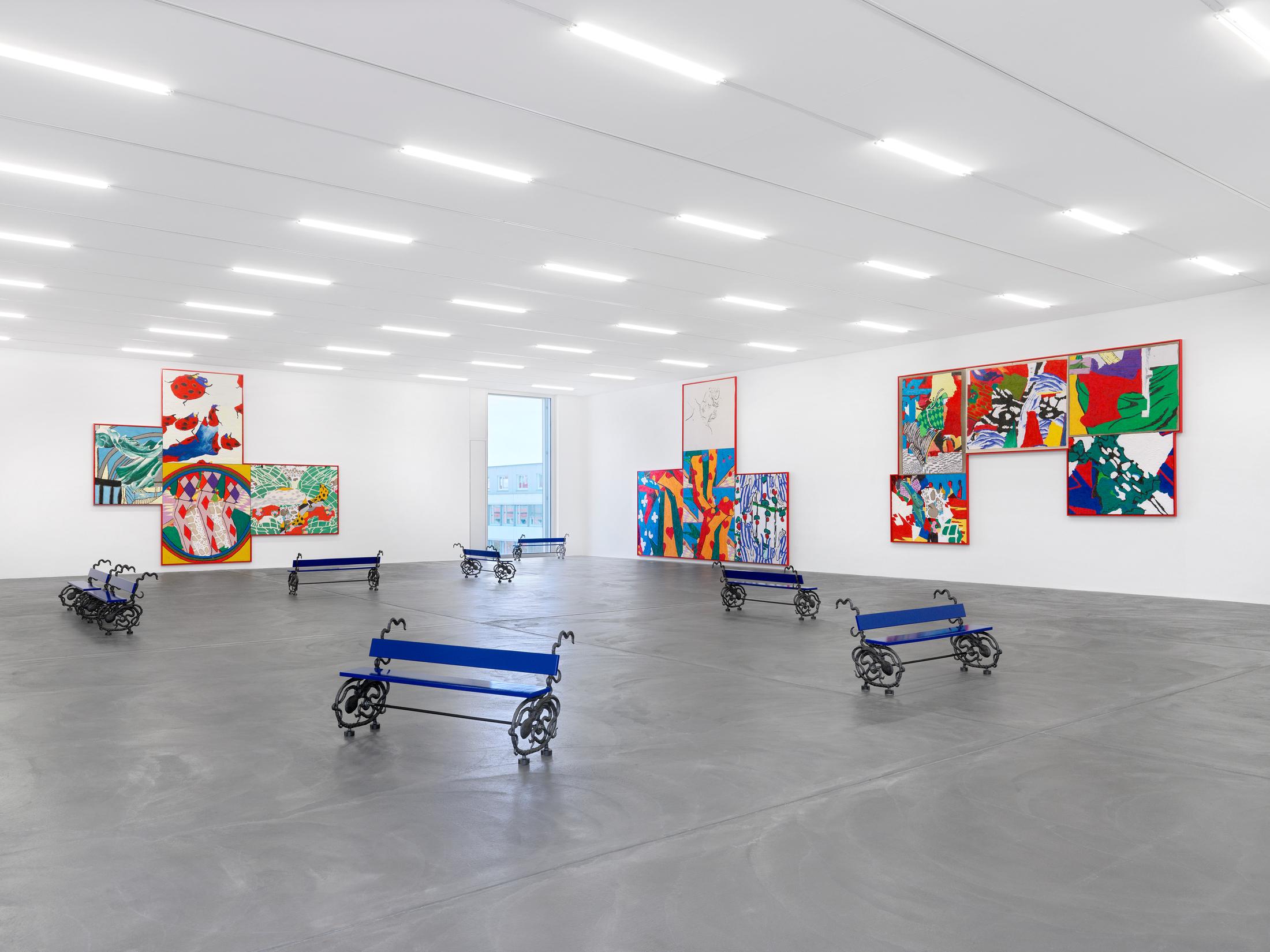 Exhibition View Ida Ekblad Soloshow «FRA ÅRE TIL OVN» at Kunsthalle Zürich,  Zurich, 2019 / © Photo: Annik Wetter / Courtesy: the artist and Kunsthalle Zürich